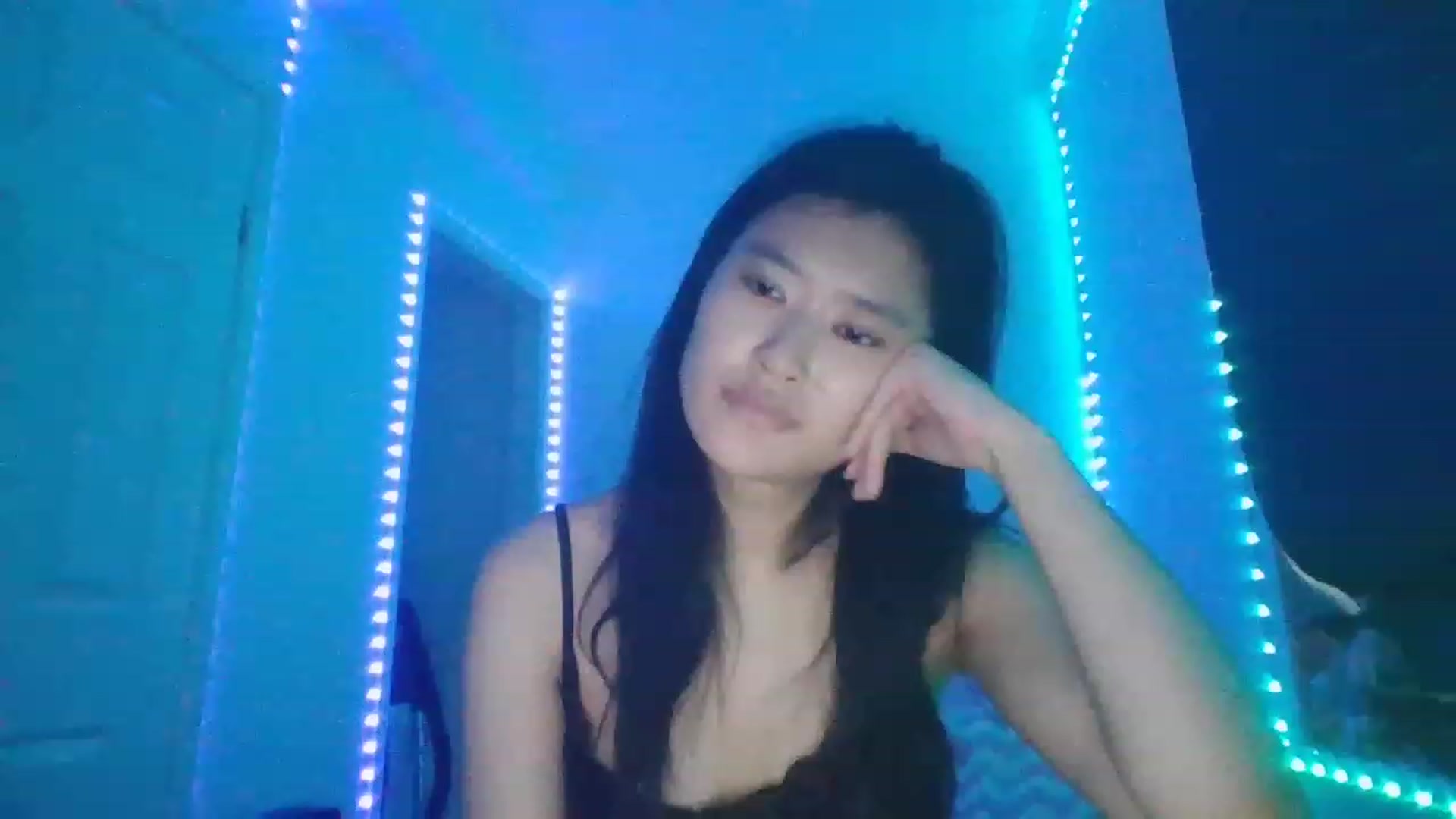 Gallery image thumbnail from Nomi4number1's myfreecams stream on, 11/14/2022, 11:04 image 1 of 20