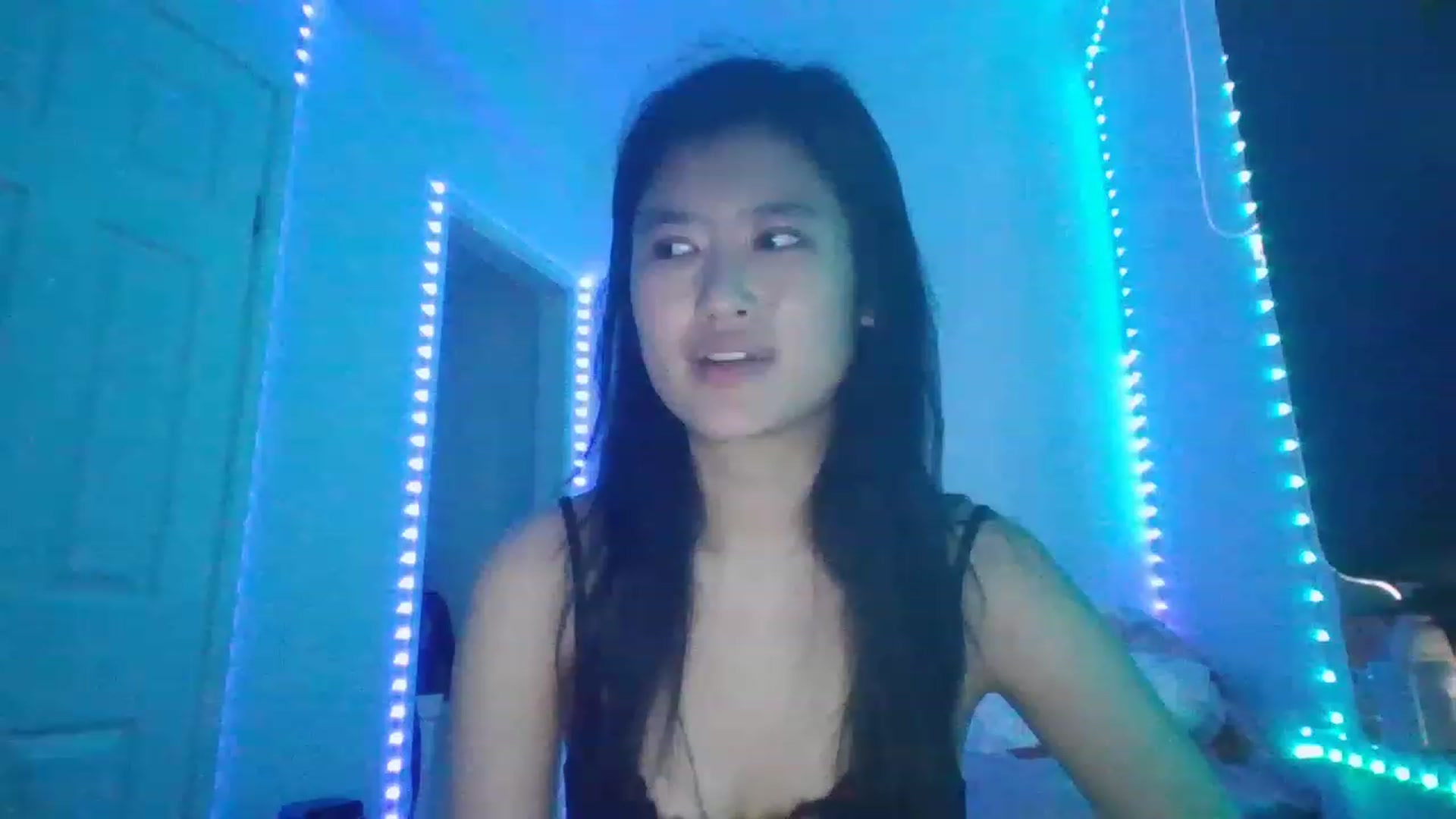 Gallery image thumbnail from Nomi4number1's myfreecams stream on, 11/15/2022, 08:55 image 20 of 20