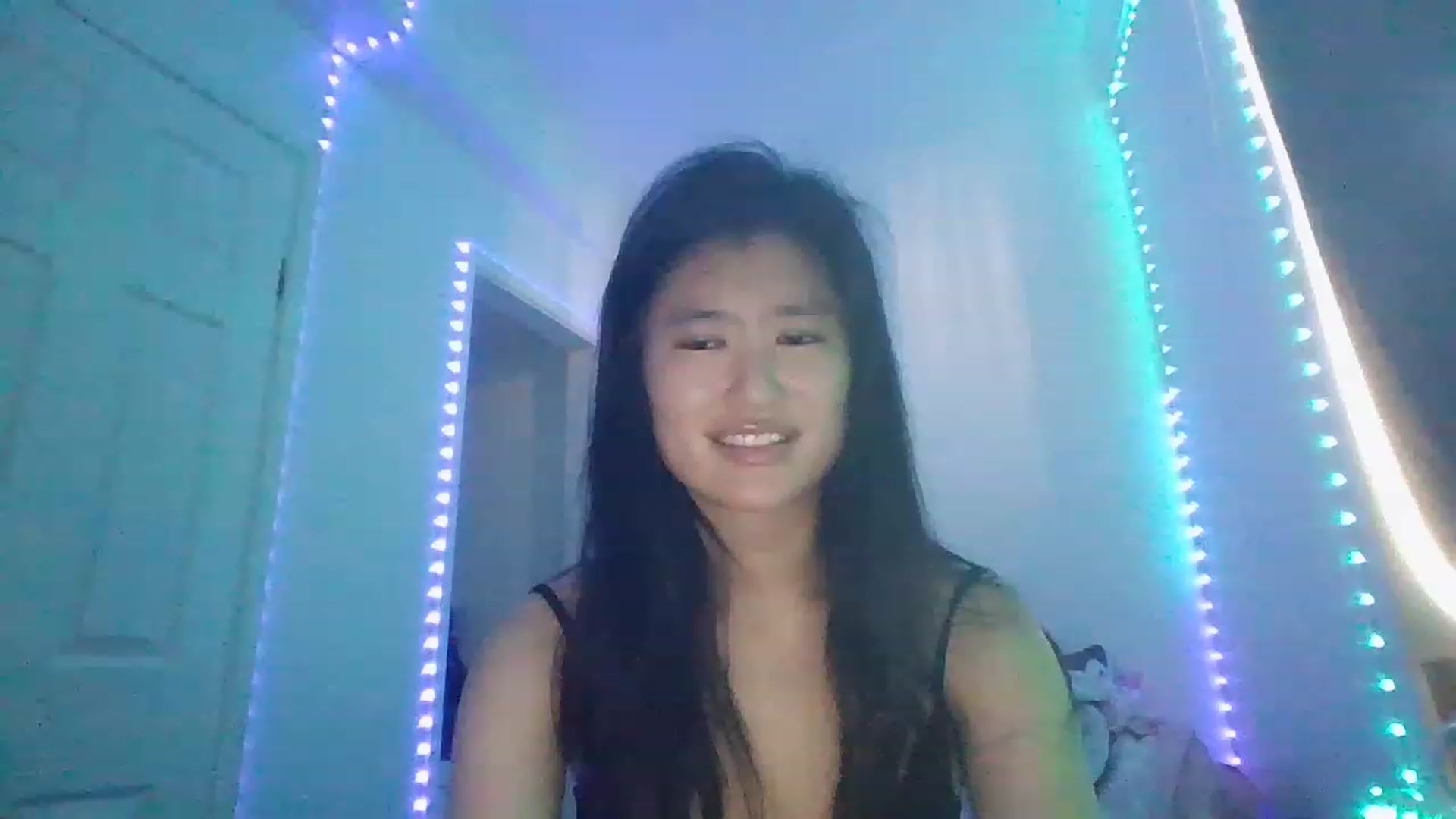 Gallery image thumbnail from Nomi4number1's myfreecams stream on, 11/16/2022, 11:02 image 4 of 20