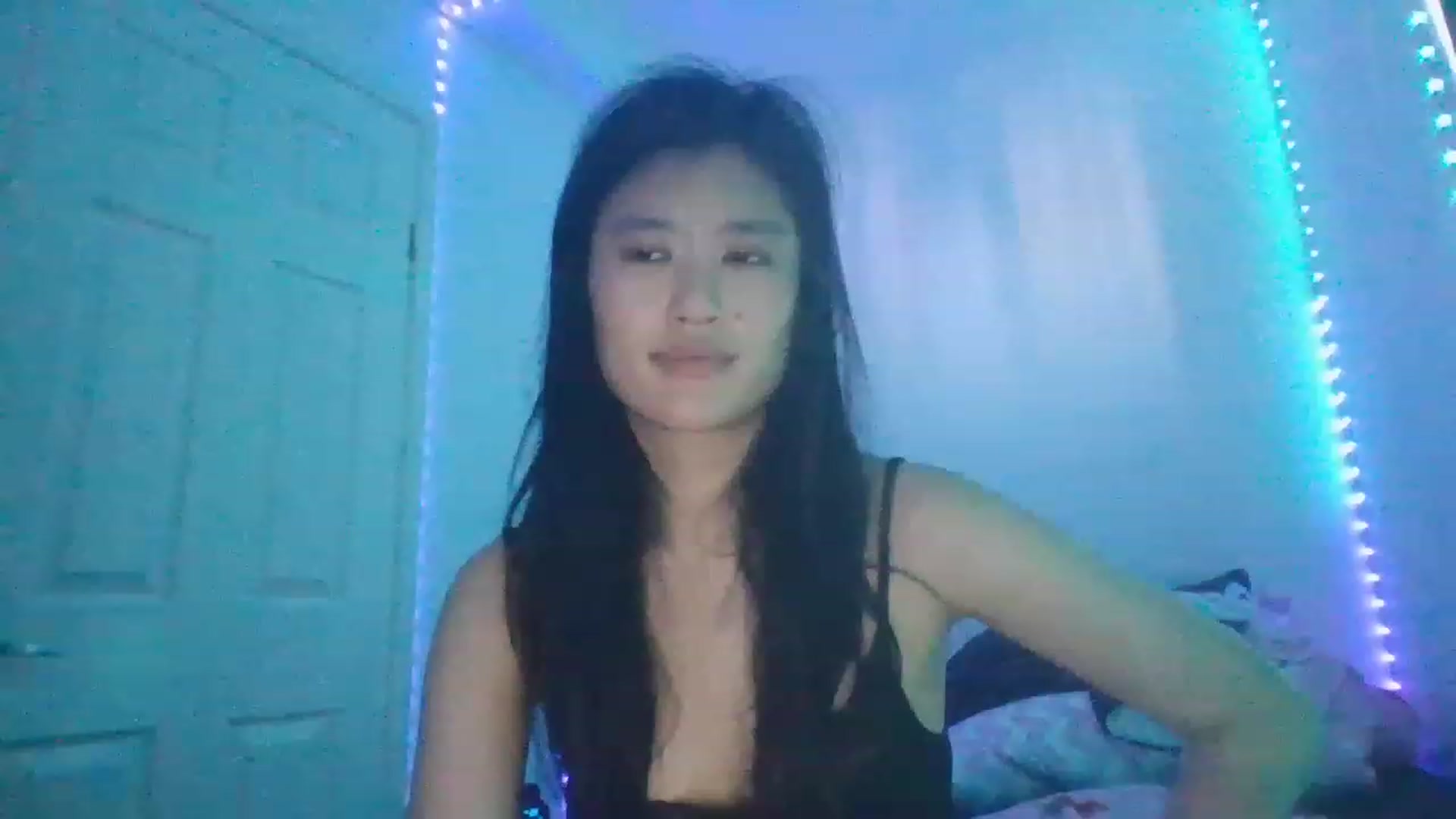 Gallery image thumbnail from Nomi4number1's myfreecams stream on, 11/16/2022, 11:02 image 13 of 20