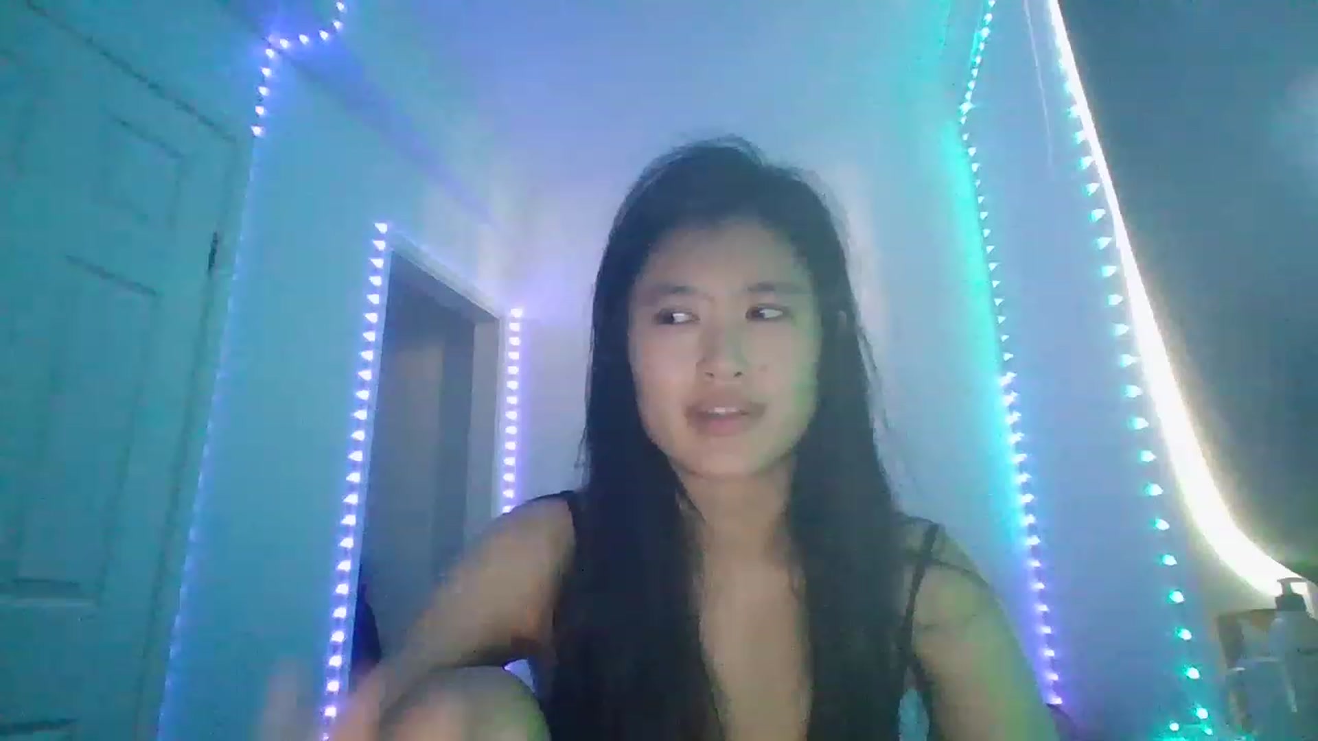 Gallery image thumbnail from Nomi4number1's myfreecams stream on, 11/16/2022, 11:02 image 6 of 20