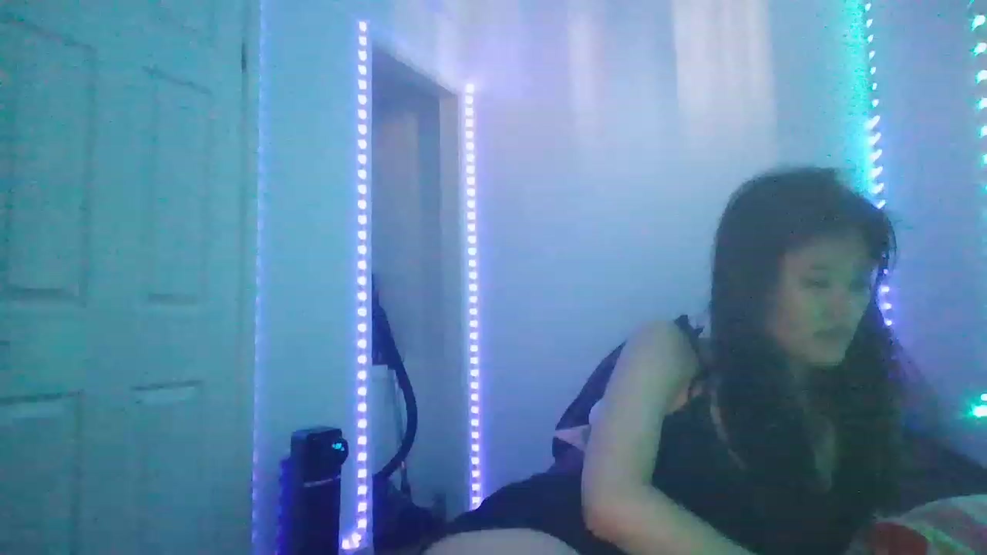 Gallery image thumbnail from Nomi4number1's myfreecams stream on, 11/16/2022, 11:02 image 11 of 20