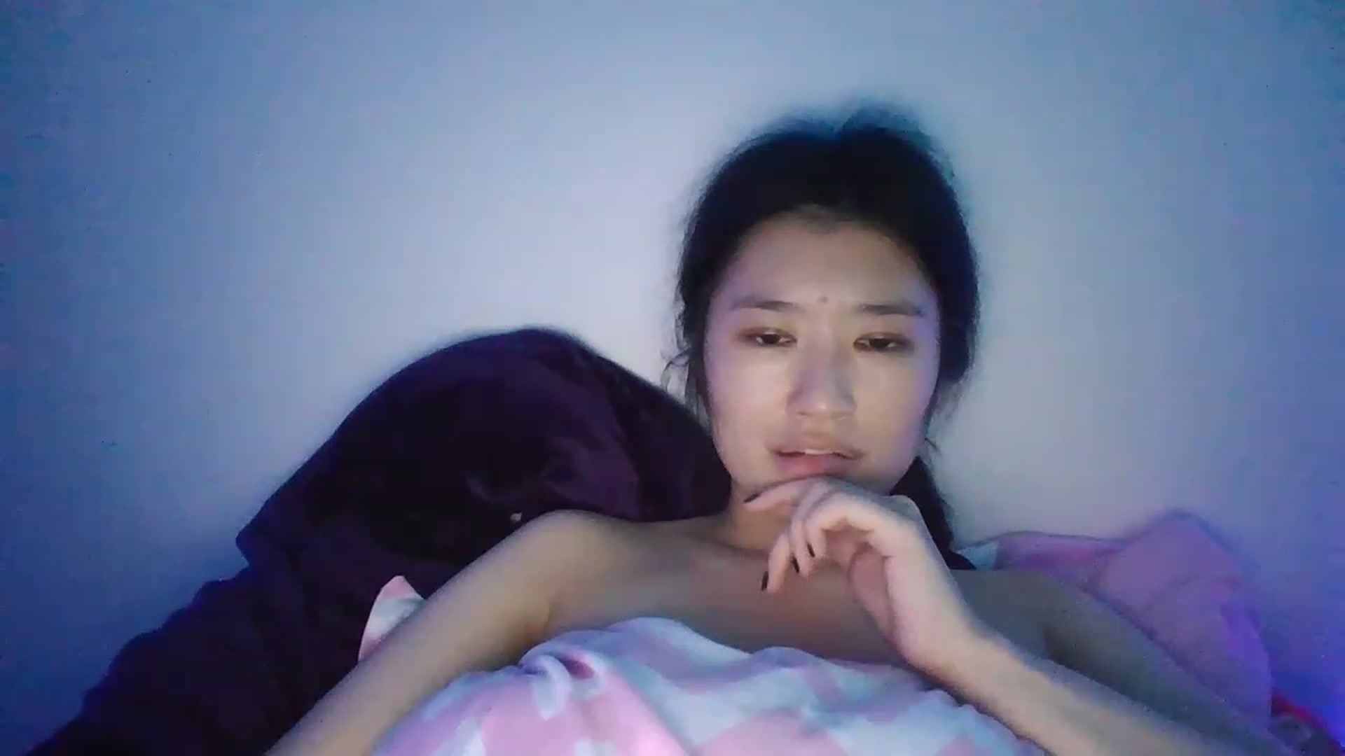 Gallery image thumbnail from Nomi4number1's myfreecams stream on, 12/02/2022, 23:05 image 14 of 20