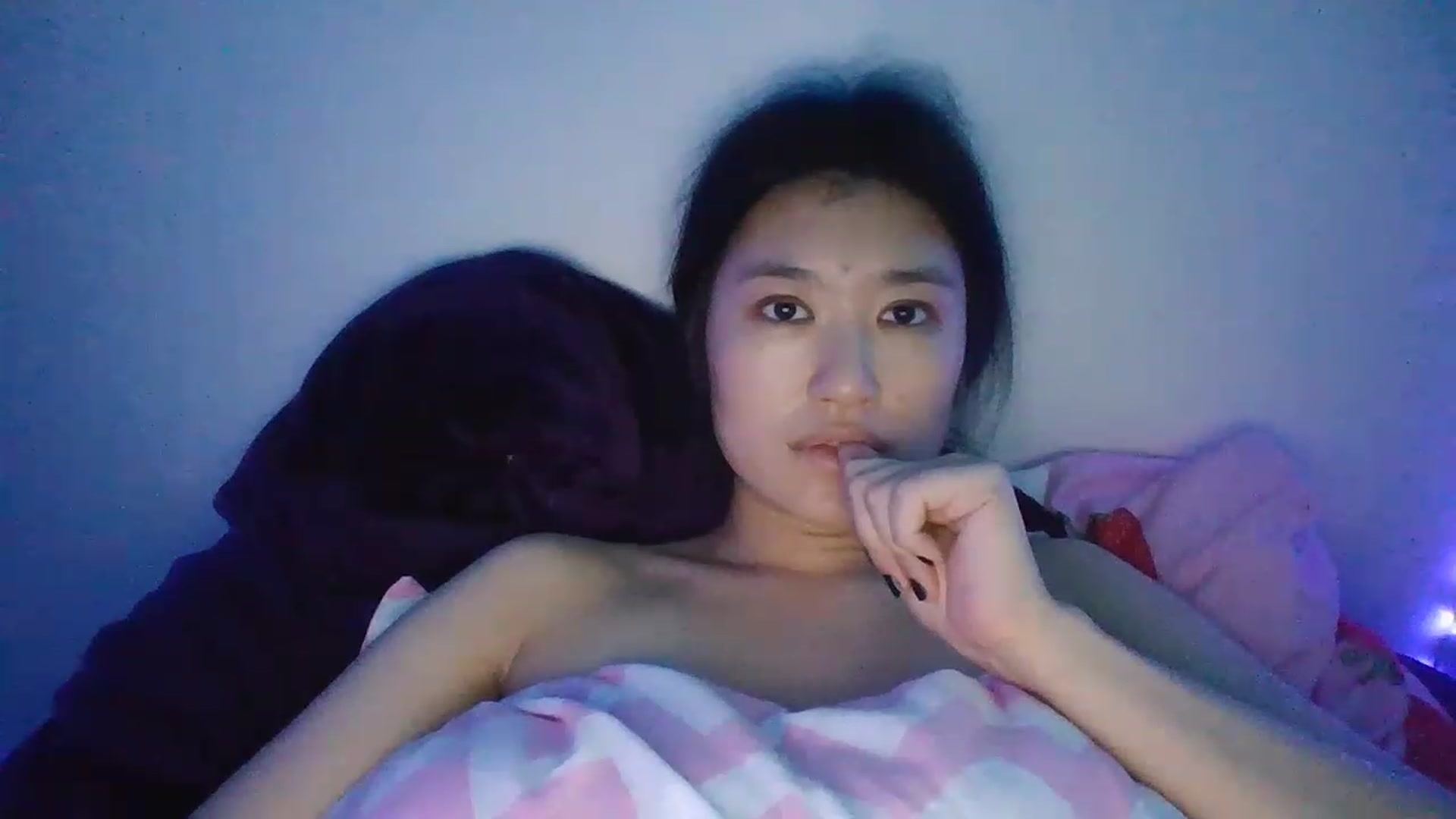 Gallery image thumbnail from Nomi4number1's myfreecams stream on, 12/02/2022, 23:05 image 15 of 20