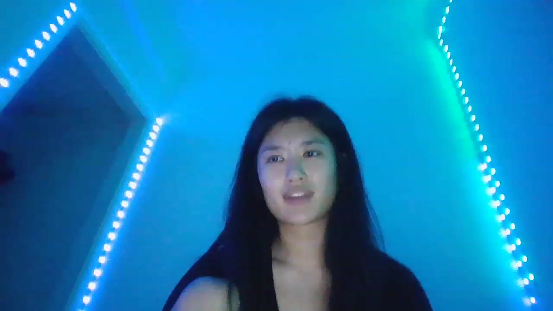 Gallery image thumbnail from Nomi4number1's myfreecams stream on, 12/03/2022, 22:28 image 7 of 20