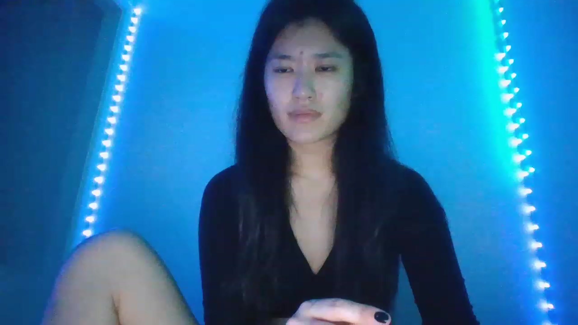 Gallery image thumbnail from Nomi4number1's myfreecams stream on, 12/03/2022, 22:28 image 18 of 20