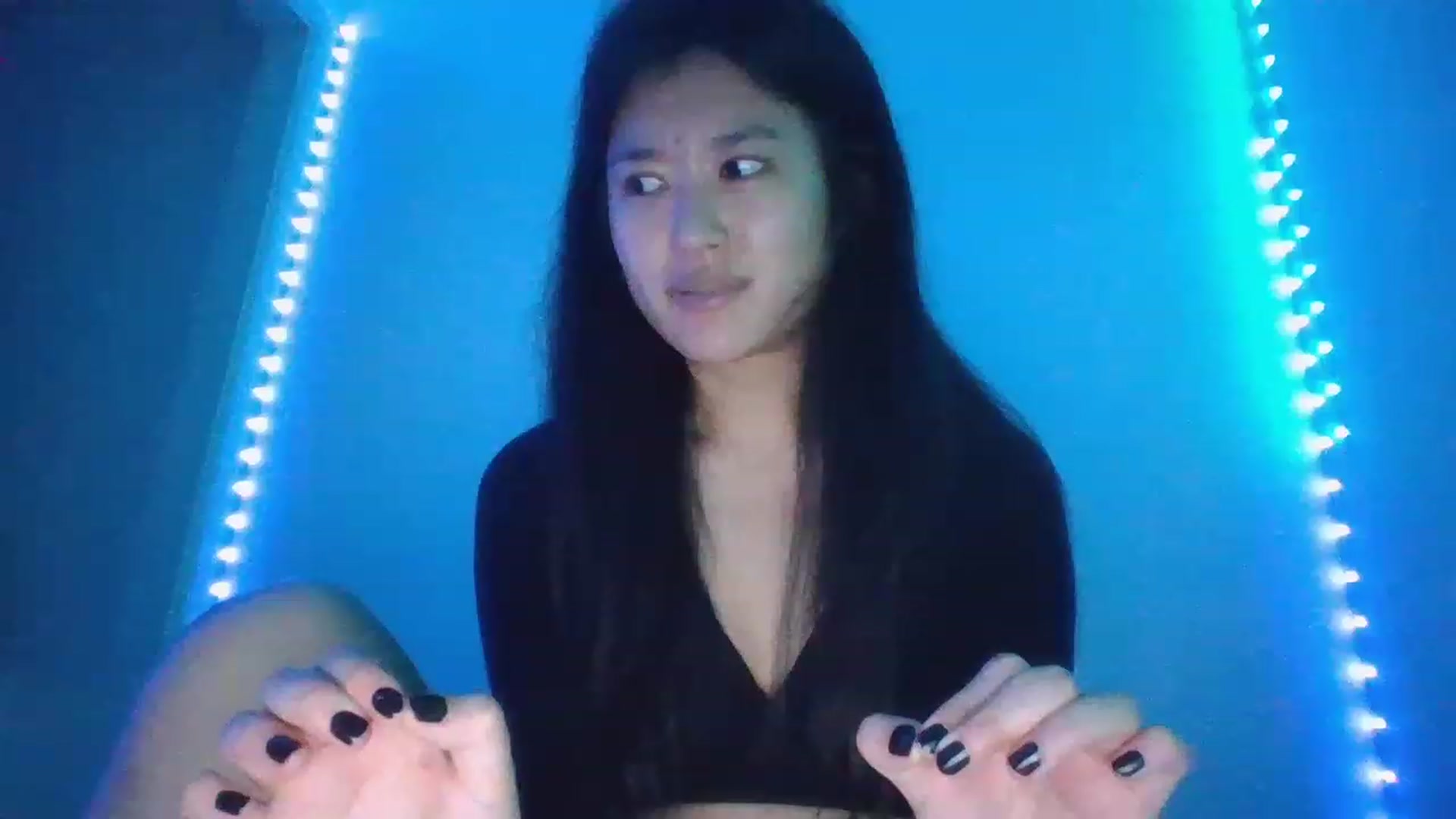 Gallery image thumbnail from Nomi4number1's myfreecams stream on, 12/03/2022, 22:28 image 17 of 20