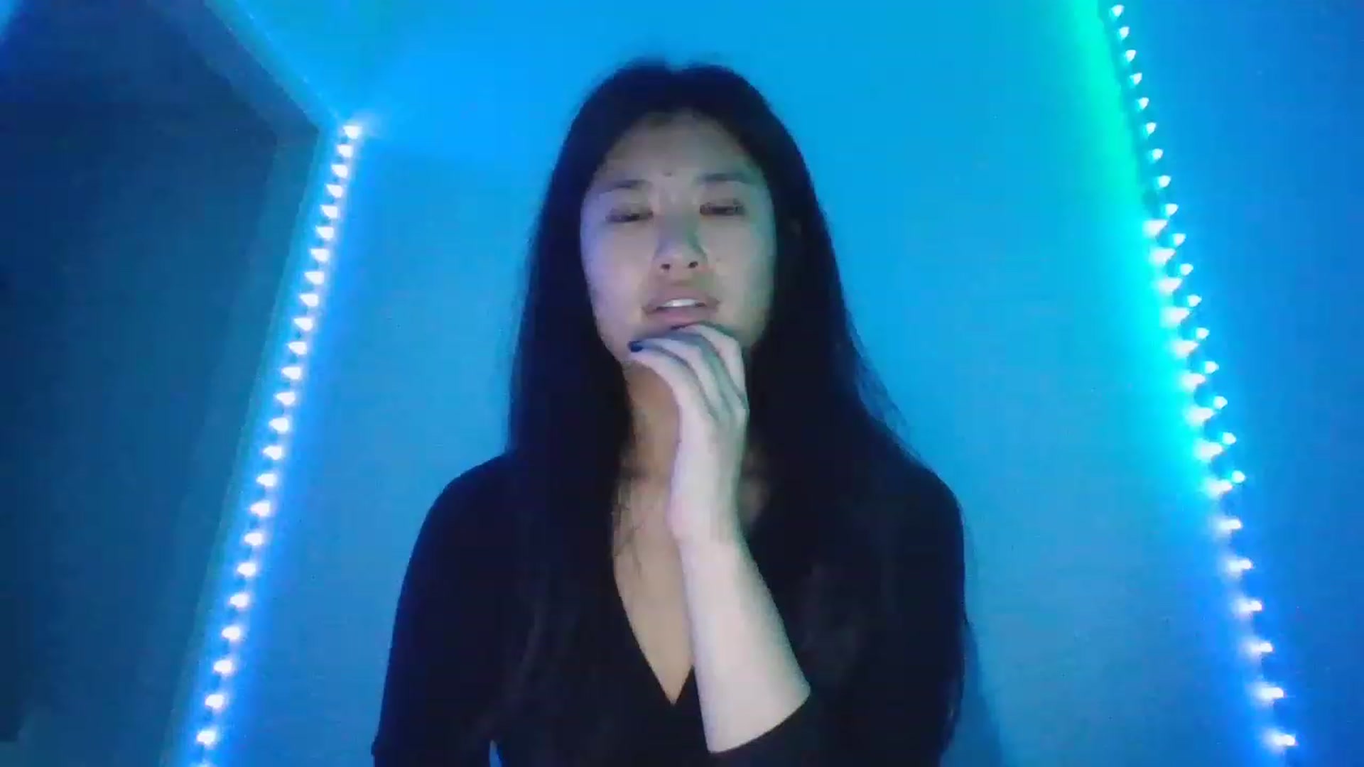 Gallery image thumbnail from Nomi4number1's myfreecams stream on, 12/03/2022, 22:28 image 14 of 20
