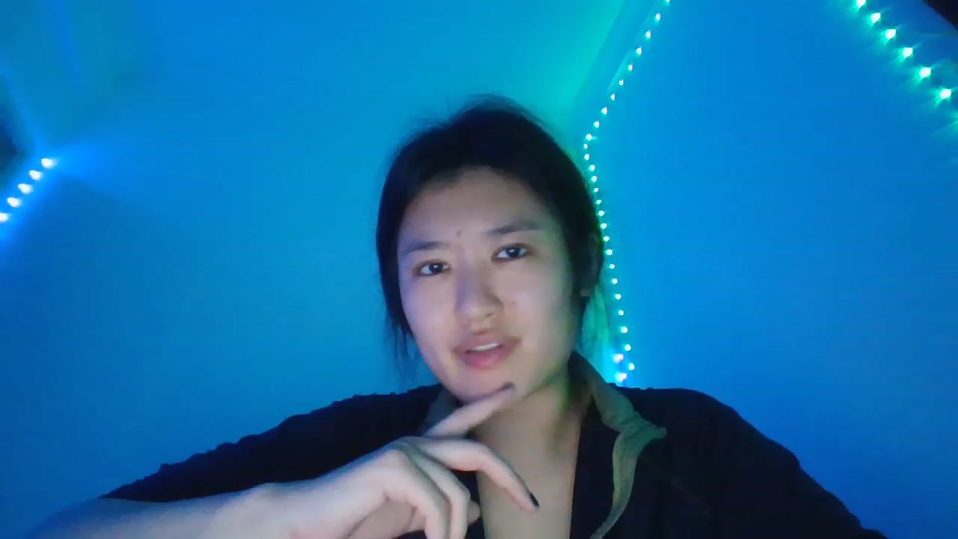 Gallery image thumbnail from Nomi4number1's myfreecams stream on, 12/05/2022, 22:24 image 13 of 20