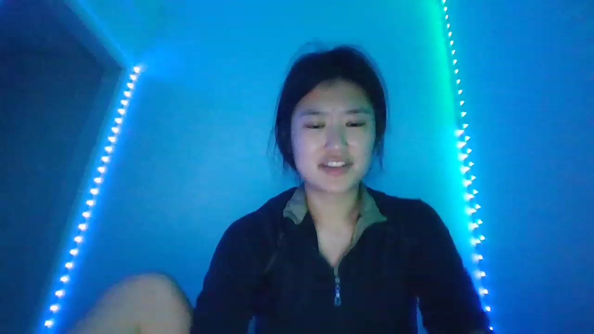 Gallery image thumbnail from Nomi4number1's myfreecams stream on, 12/05/2022, 23:38 image 1 of 20