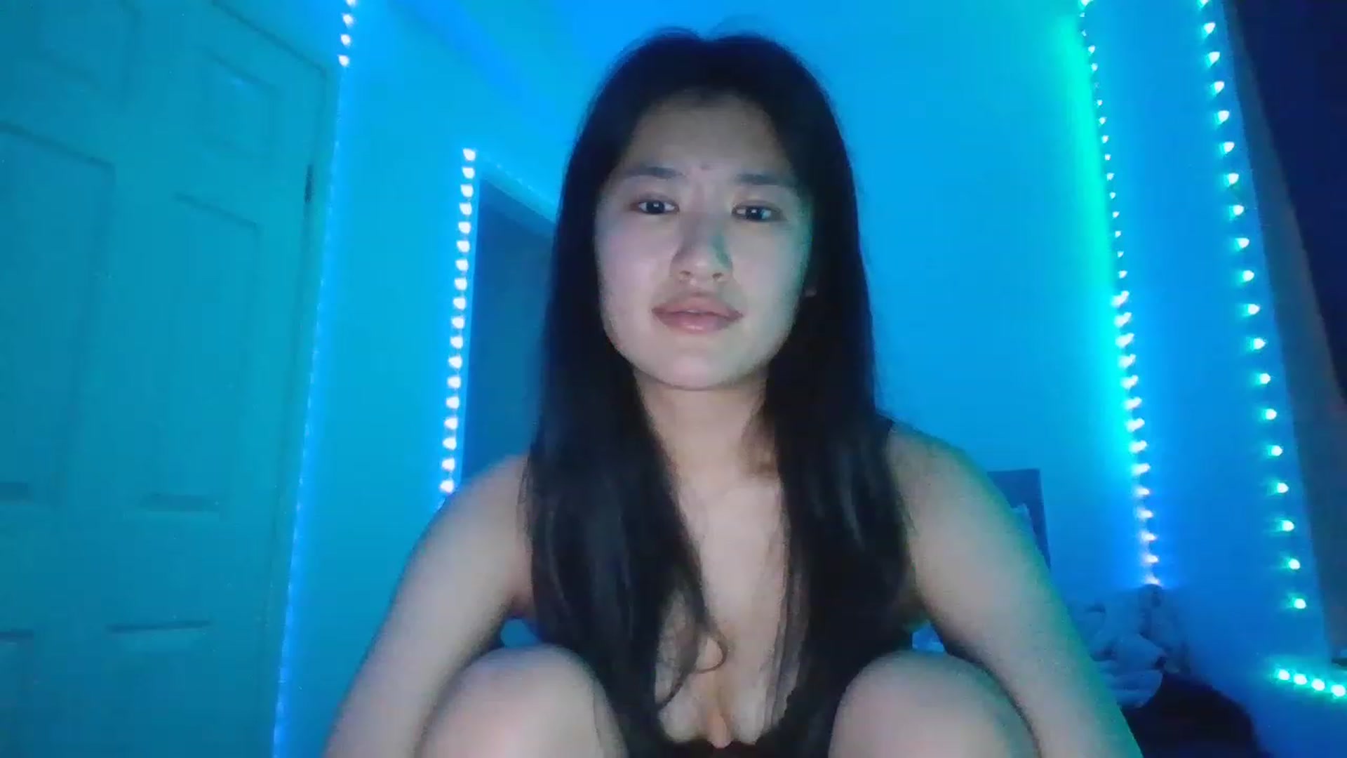 Gallery image thumbnail from Nomi4number1's myfreecams stream on, 12/08/2022, 01:29 image 13 of 20