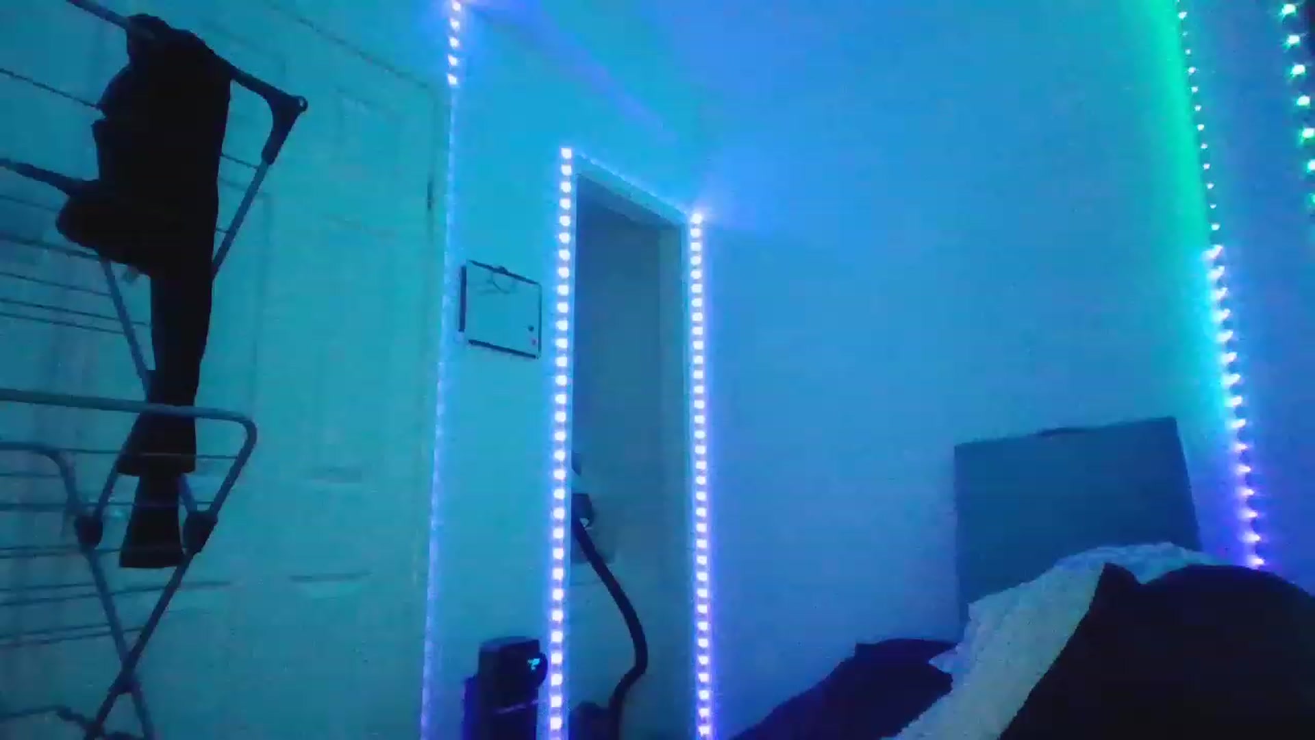 Gallery image thumbnail from Nomi4number1's myfreecams stream on, 12/09/2022, 20:10 image 14 of 20