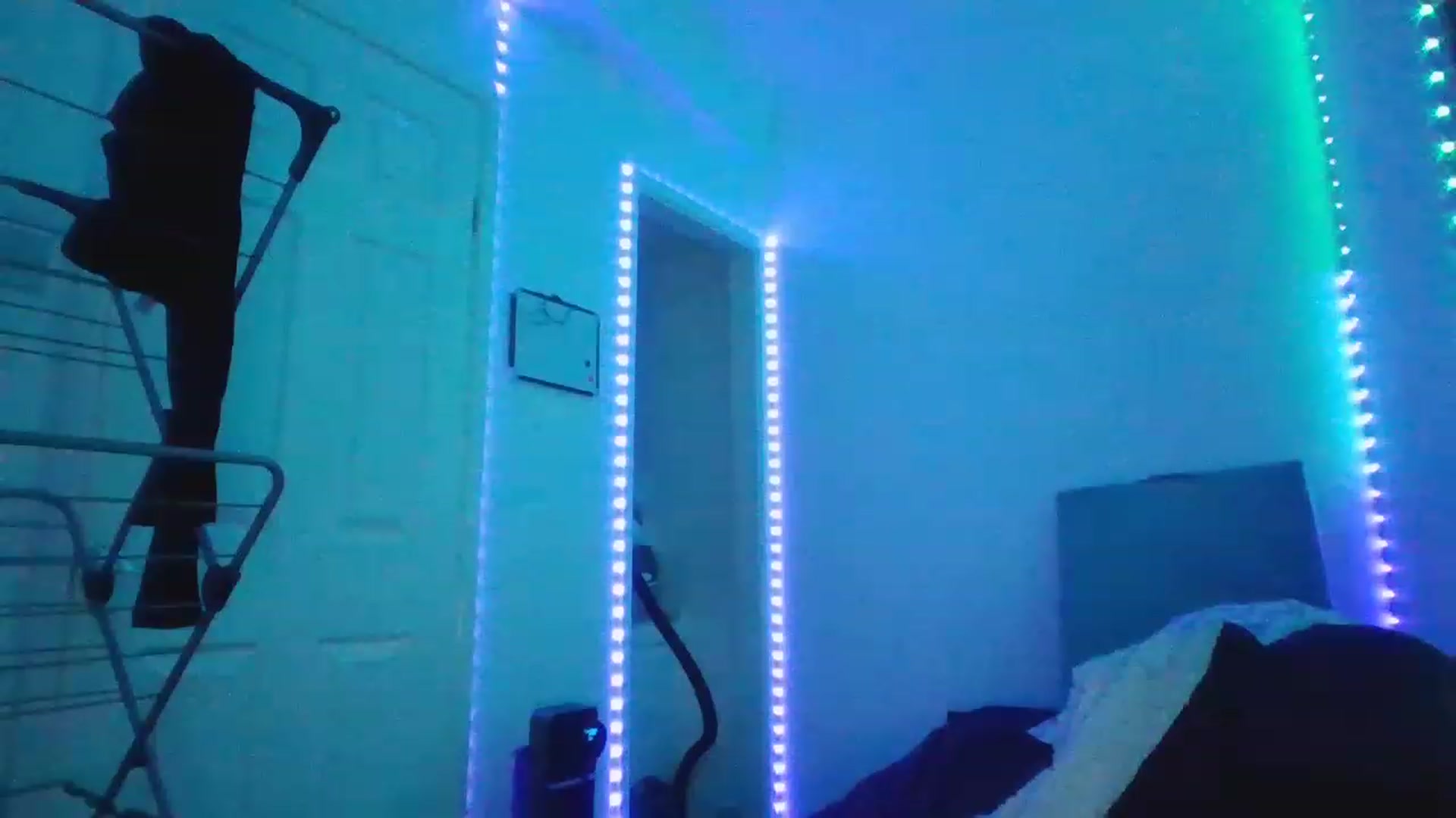 Gallery image thumbnail from Nomi4number1's myfreecams stream on, 12/09/2022, 20:10 image 13 of 20
