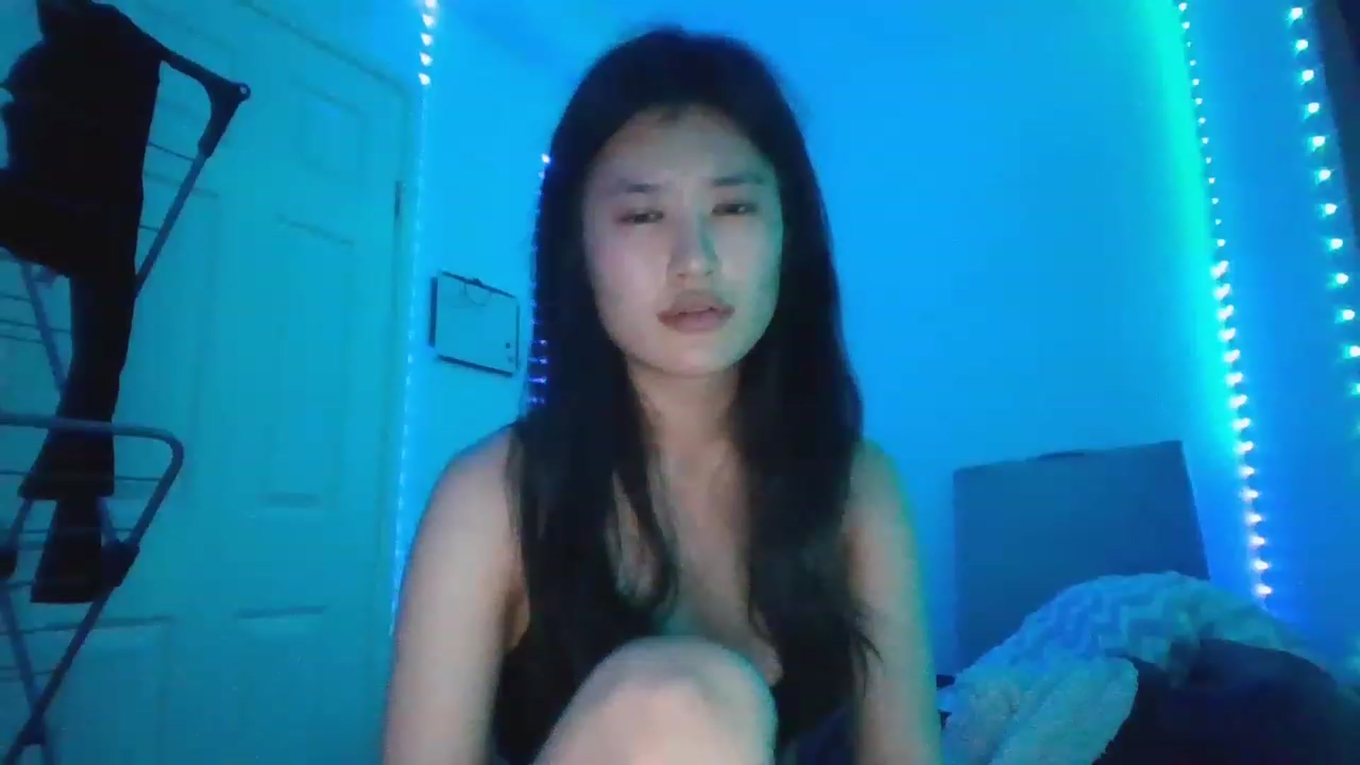 Gallery image thumbnail from Nomi4number1's myfreecams stream on, 12/09/2022, 21:20 image 3 of 20