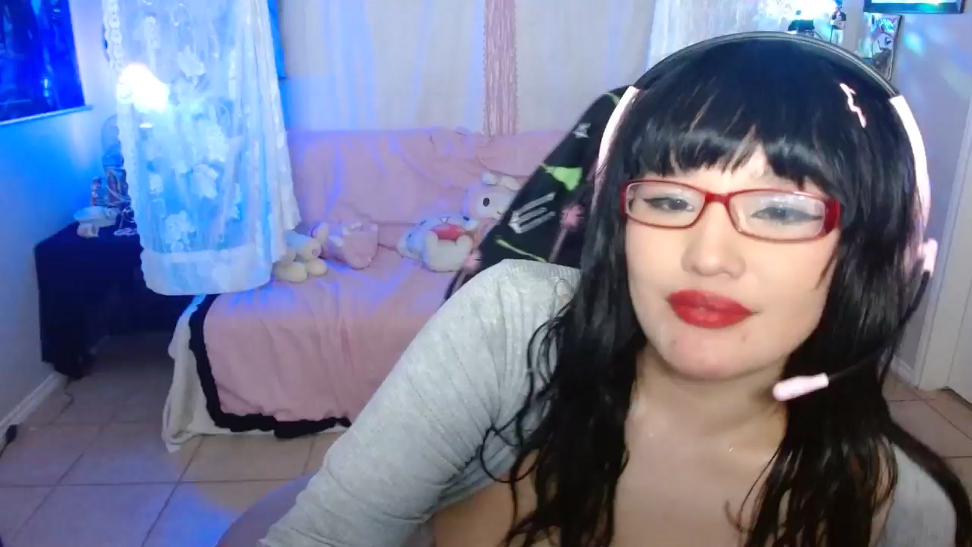 Gallery image thumbnail from NomiChuu's myfreecams stream on, 12/24/2025, 12:42 image 15 of 20