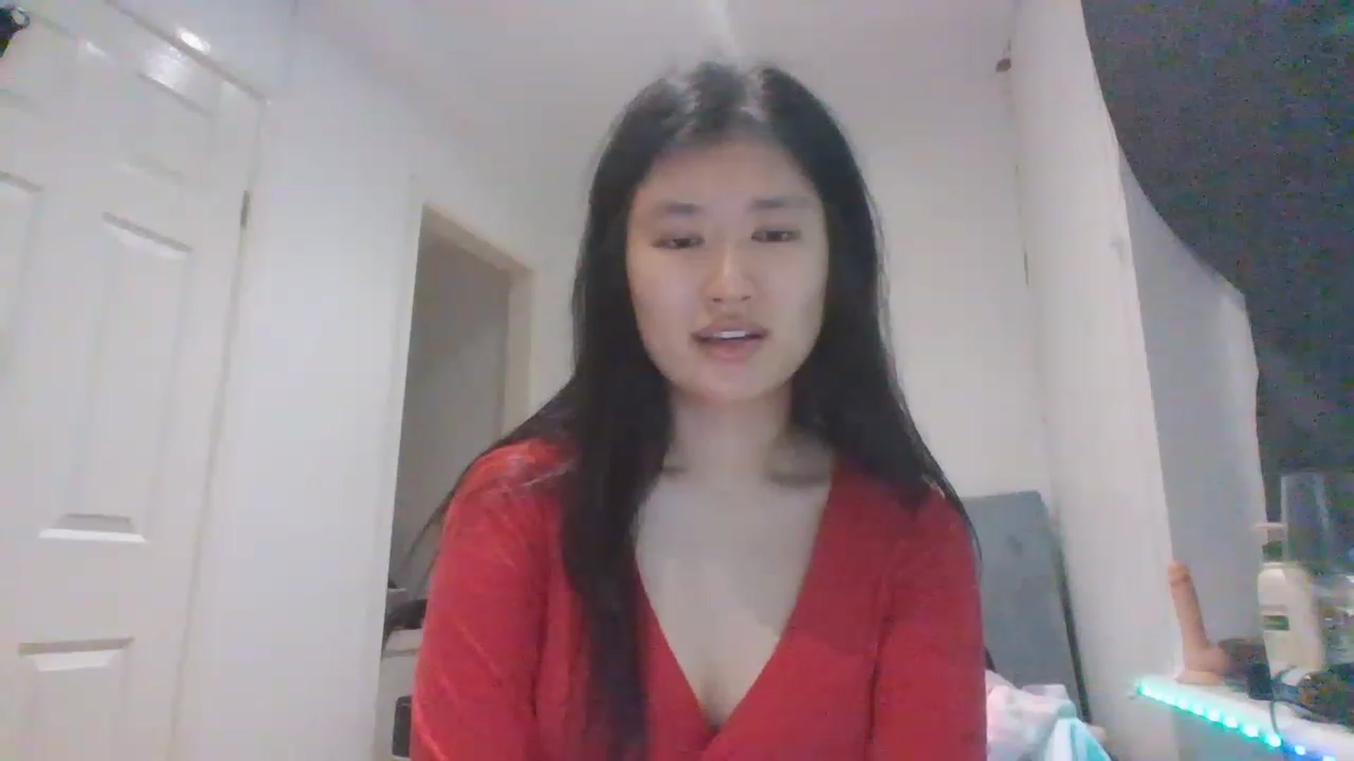 Gallery image thumbnail from Nomi_20's myfreecams stream on, 03/04/2023, 02:56 image 12 of 20