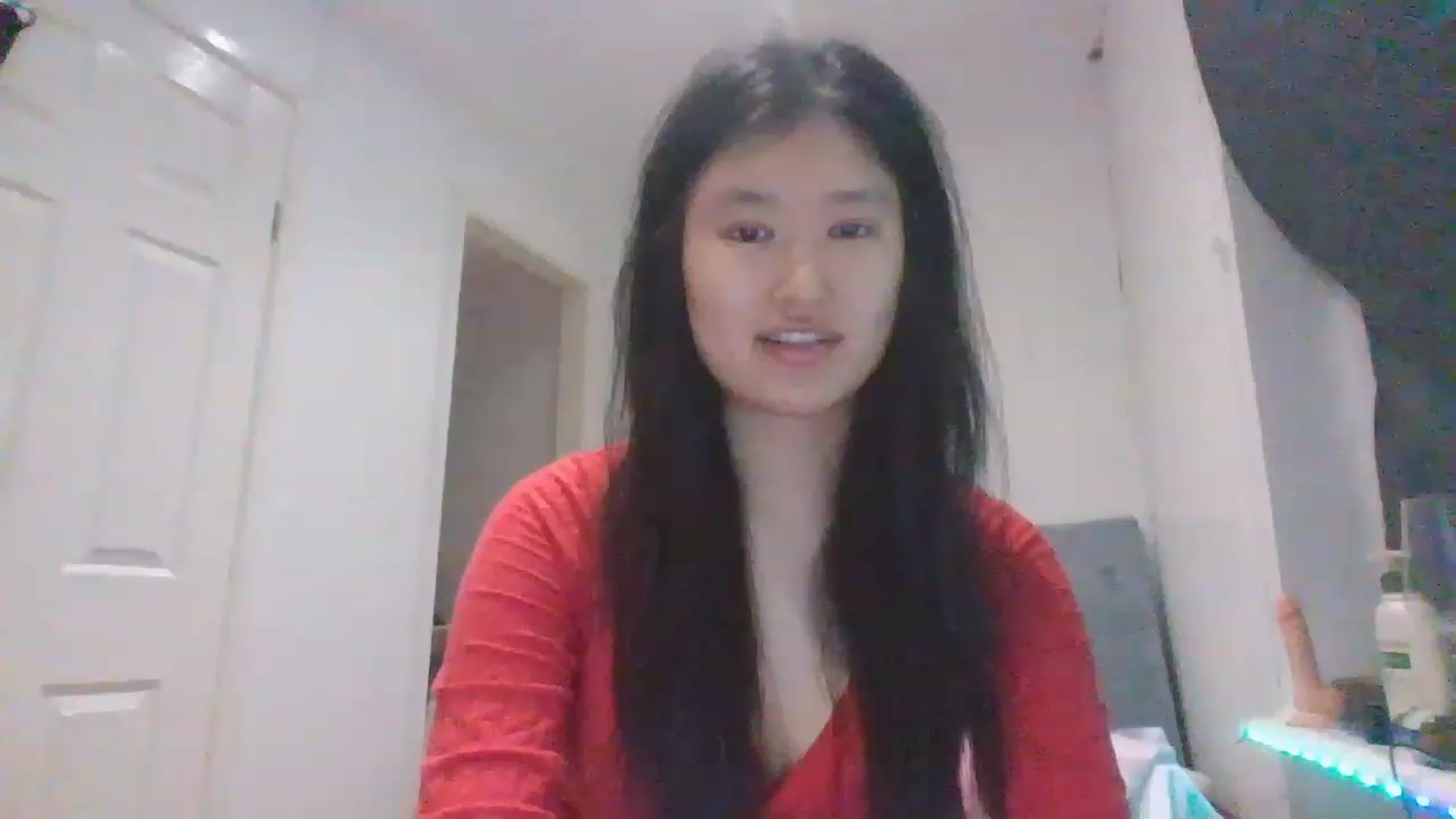 Gallery image thumbnail from Nomi_20's myfreecams stream on, 03/04/2023, 02:56 image 9 of 20