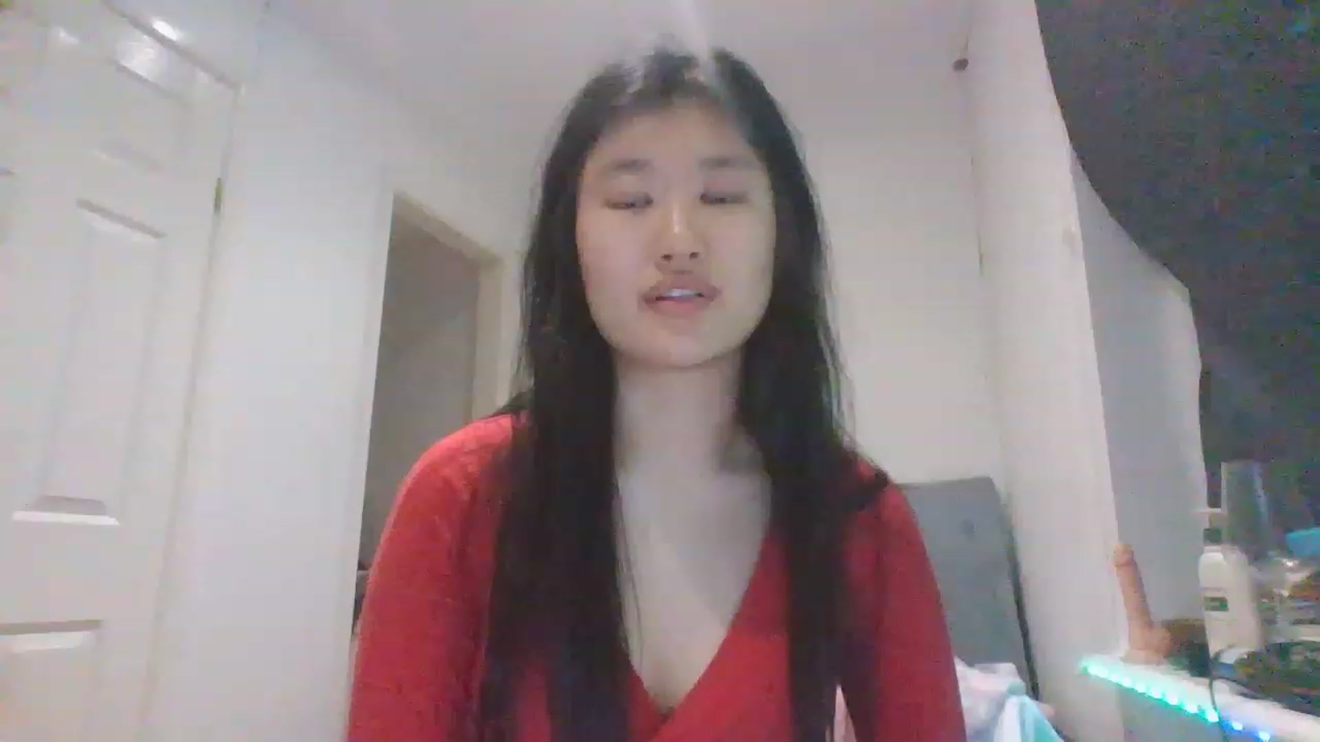 Gallery image thumbnail from Nomi_20's myfreecams stream on, 03/04/2023, 02:56 image 17 of 20