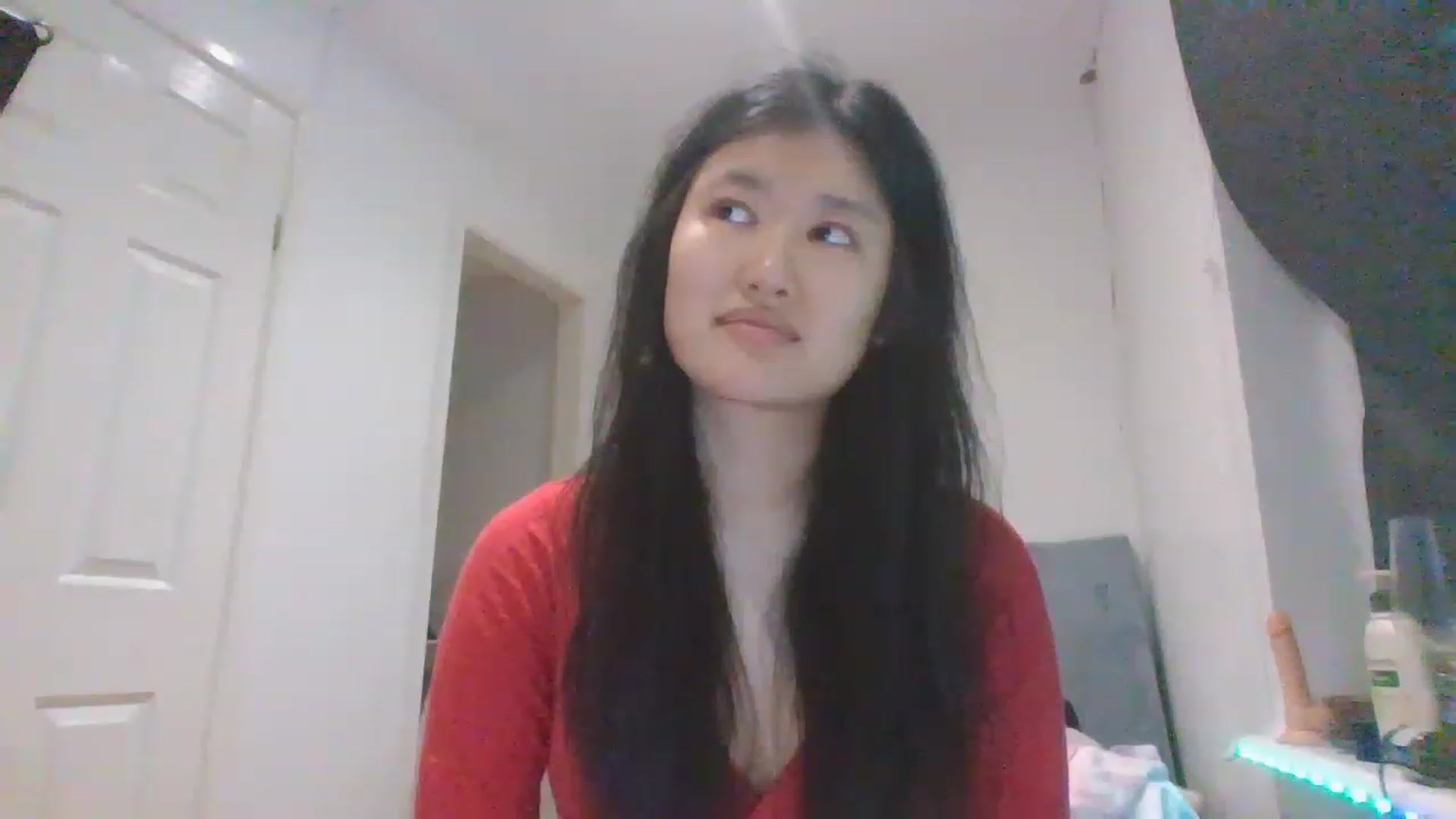 Gallery image thumbnail from Nomi_20's myfreecams stream on, 03/04/2023, 02:56 image 10 of 20