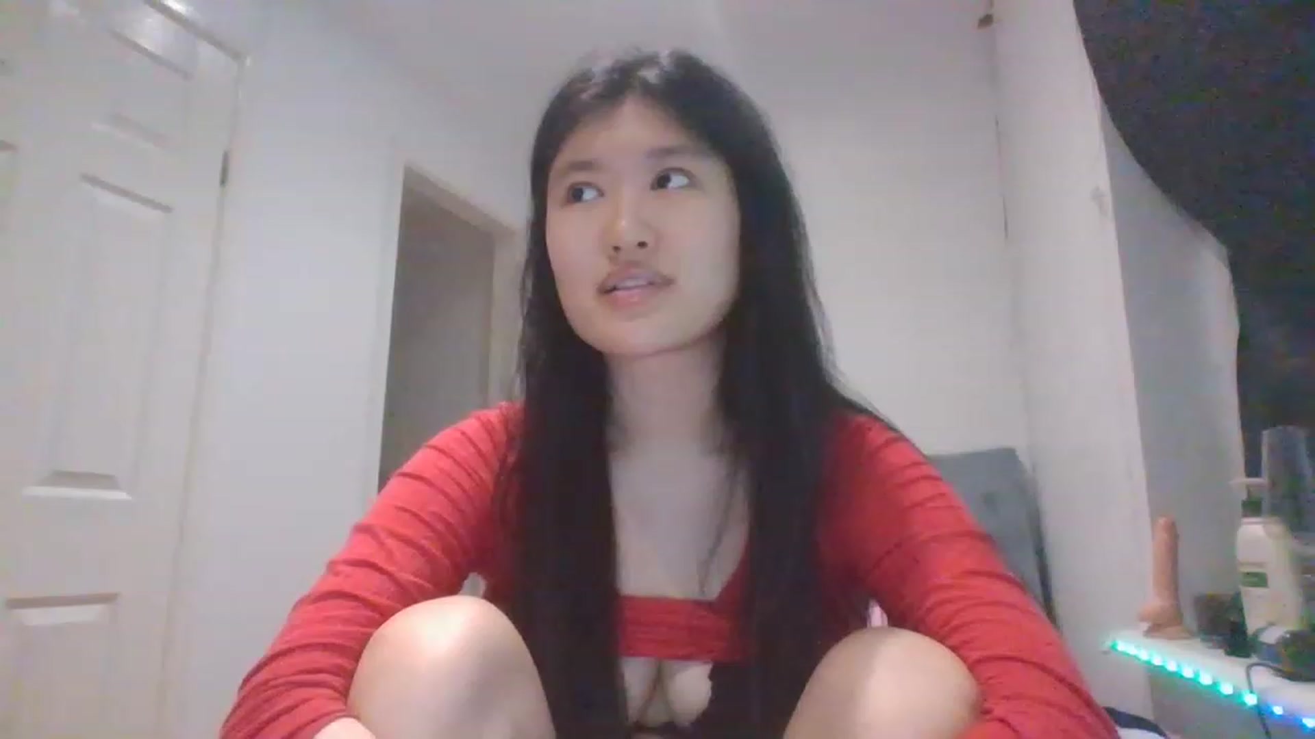 Gallery image thumbnail from Nomi_20's myfreecams stream on, 03/04/2023, 05:02 image 4 of 20