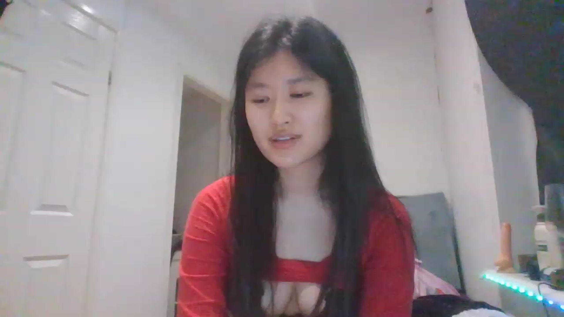 Gallery image thumbnail from Nomi_20's myfreecams stream on, 03/04/2023, 05:02 image 13 of 20