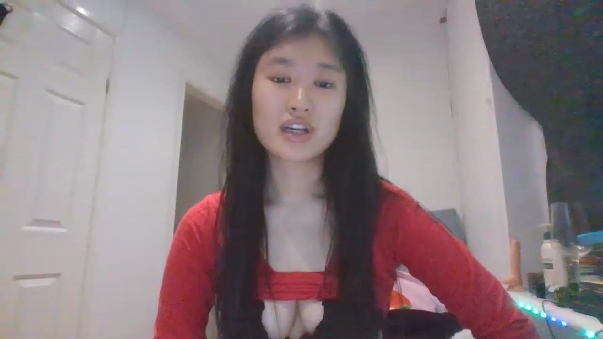 Gallery image thumbnail from Nomi_20's myfreecams stream on, 03/04/2023, 05:02 image 2 of 20