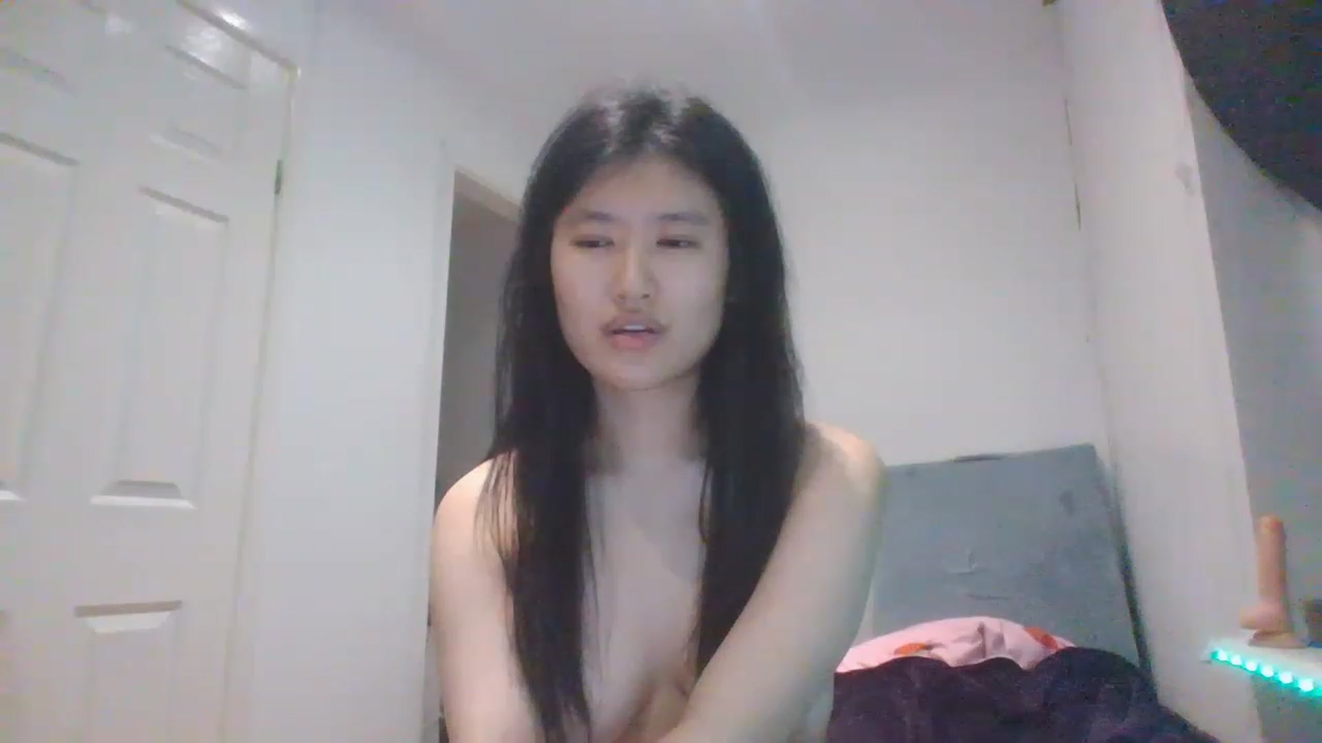 Gallery image thumbnail from Nomi_20's myfreecams stream on, 03/04/2023, 05:18 image 11 of 20