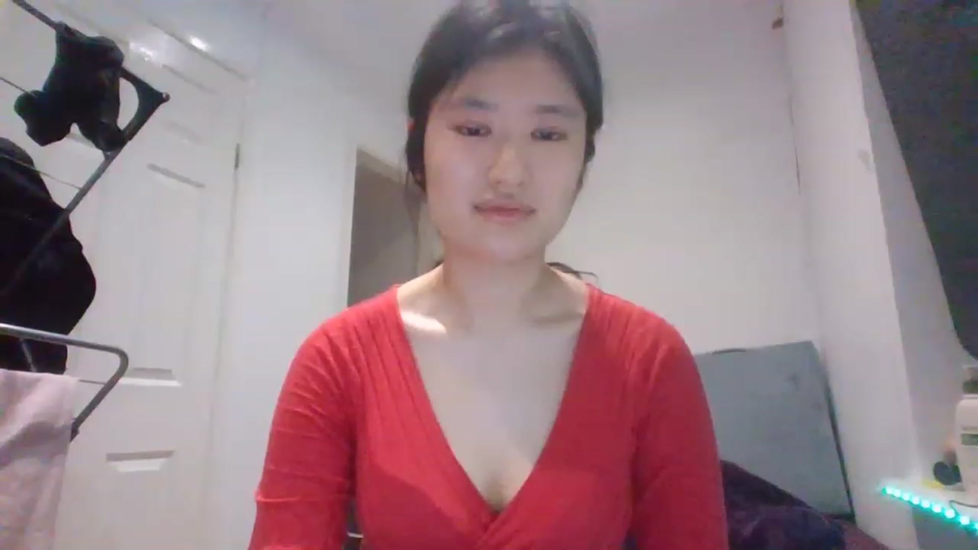 Gallery image thumbnail from Nomi_20's myfreecams stream on, 03/04/2023, 21:03 image 7 of 20