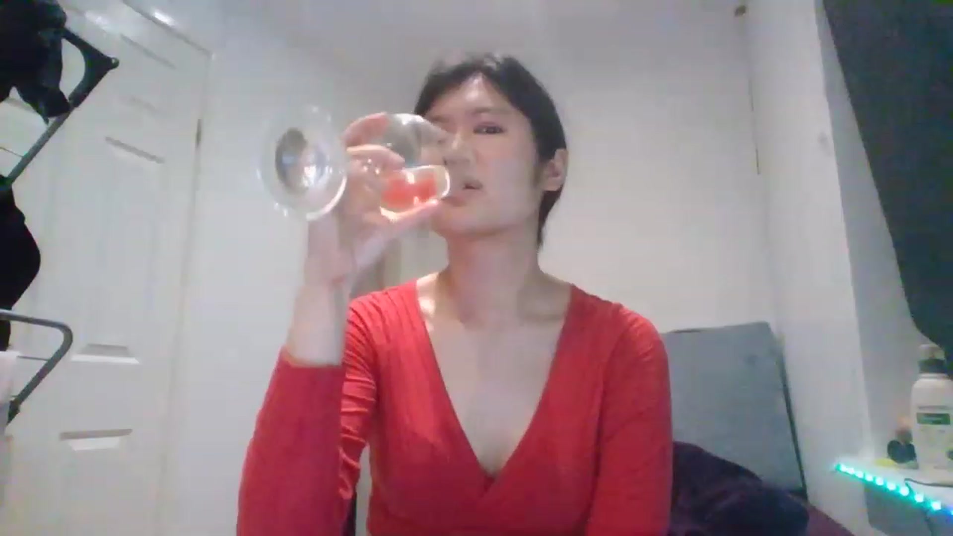 Gallery image thumbnail from Nomi_20's myfreecams stream on, 03/04/2023, 21:03 image 17 of 20