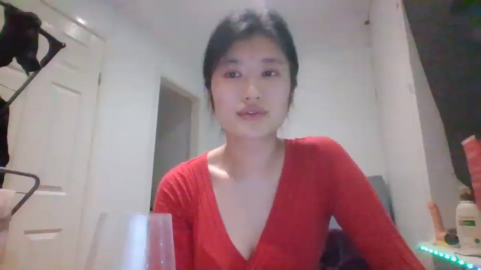 Gallery image thumbnail from Nomi_20's myfreecams stream on, 03/04/2023, 22:05 image 15 of 20