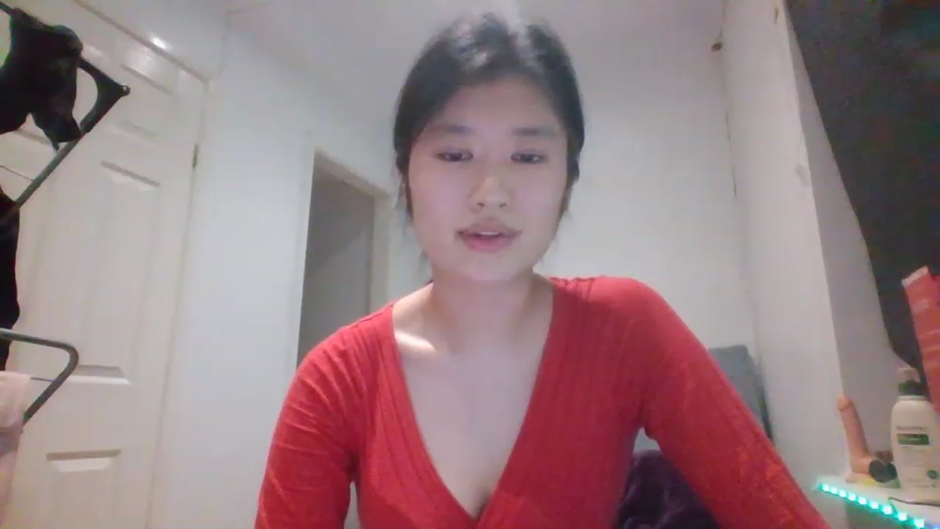 Gallery image thumbnail from Nomi_20's myfreecams stream on, 03/04/2023, 22:05 image 12 of 20