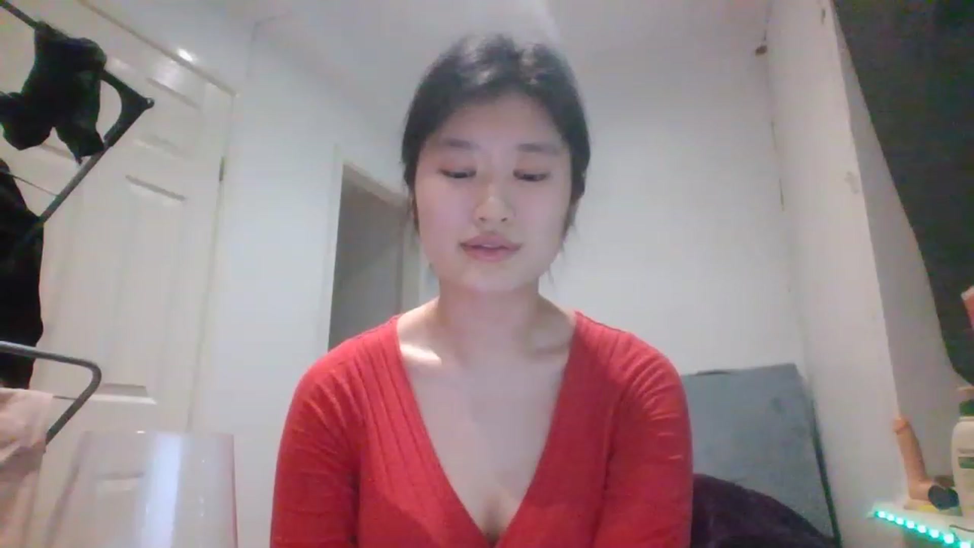 Gallery image thumbnail from Nomi_20's myfreecams stream on, 03/04/2023, 22:05 image 6 of 20