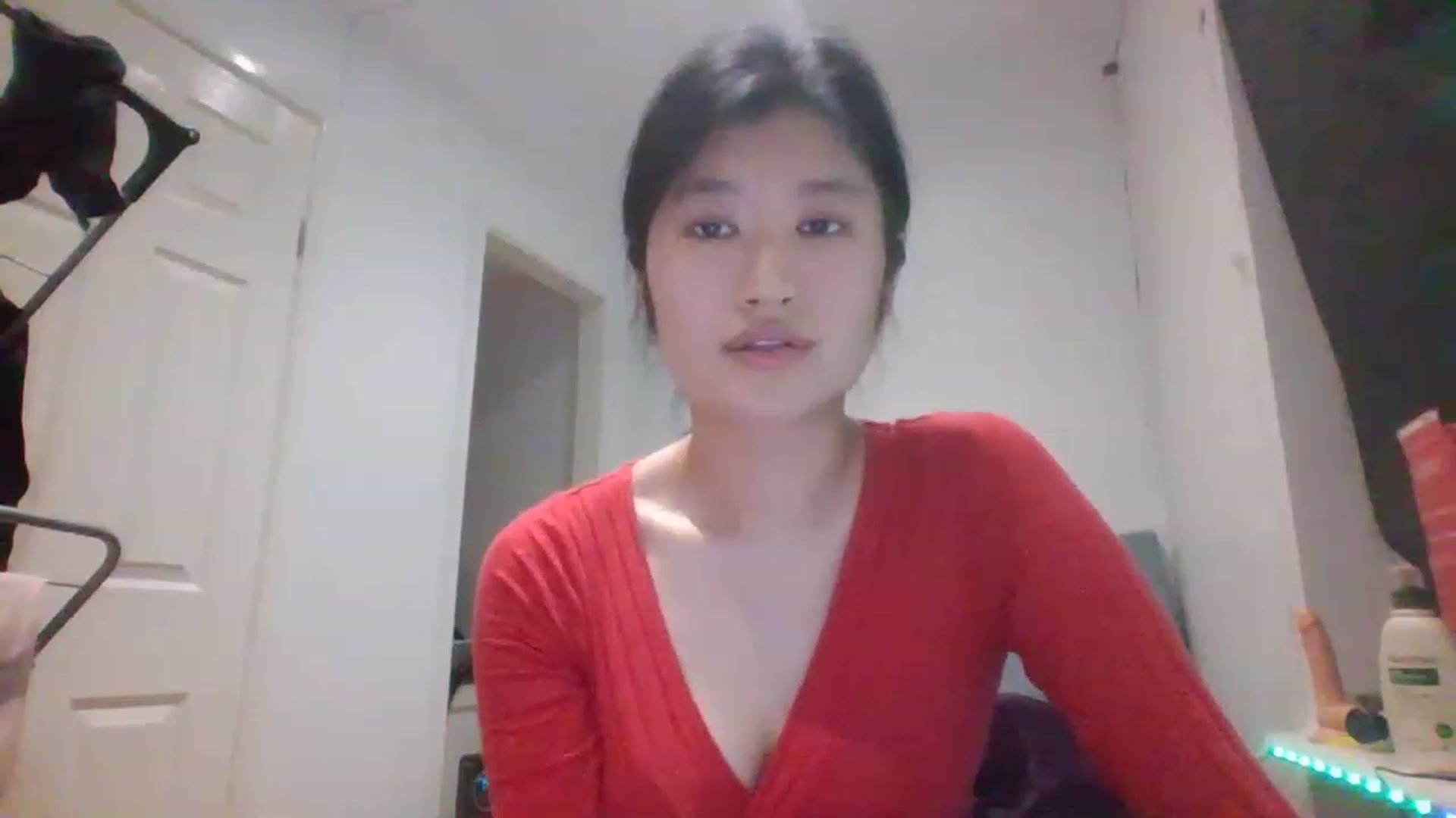 Gallery image thumbnail from Nomi_20's myfreecams stream on, 03/04/2023, 22:05 image 13 of 20