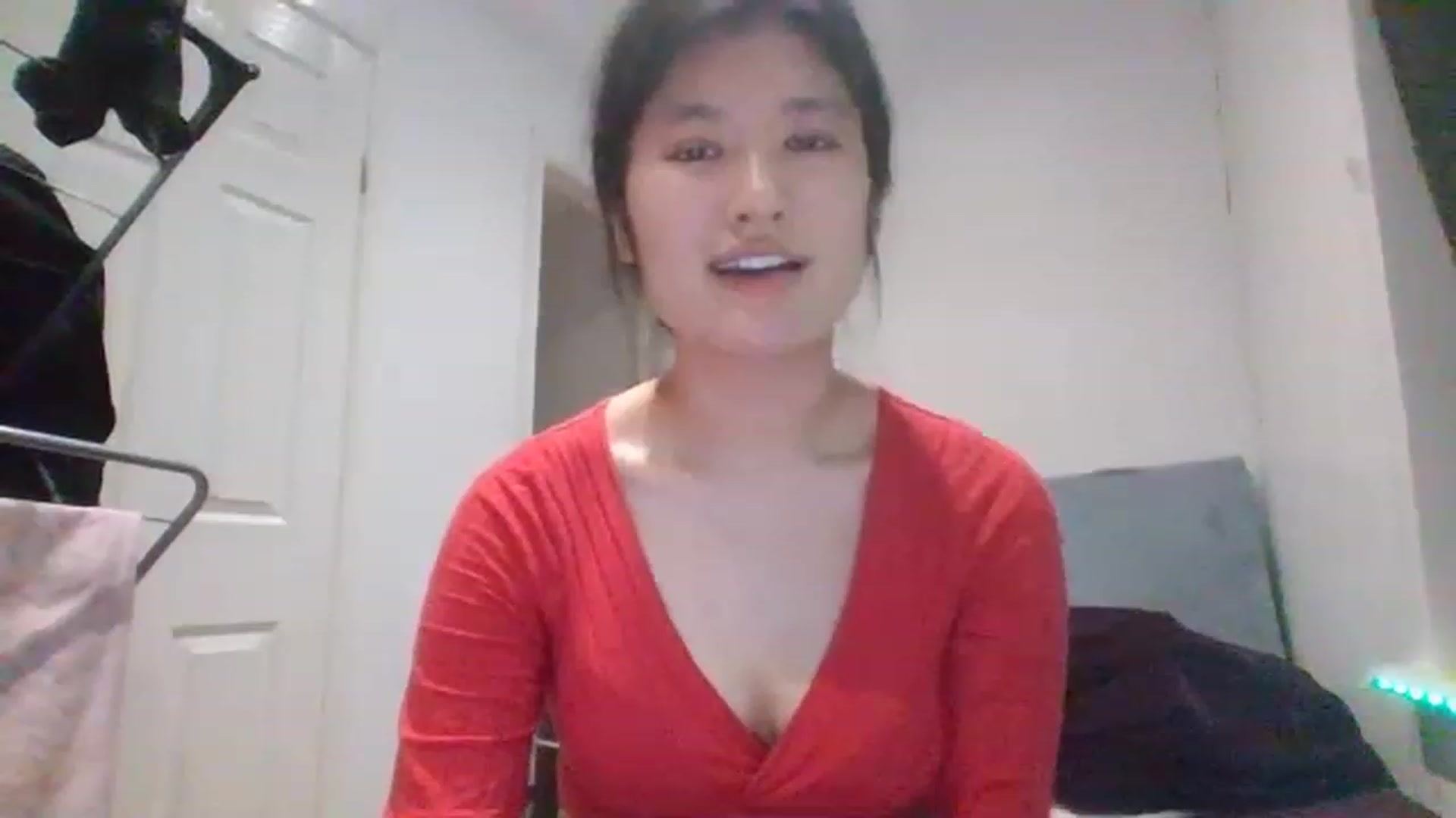 Gallery image thumbnail from Nomi_20's myfreecams stream on, 03/04/2023, 23:46 image 9 of 20