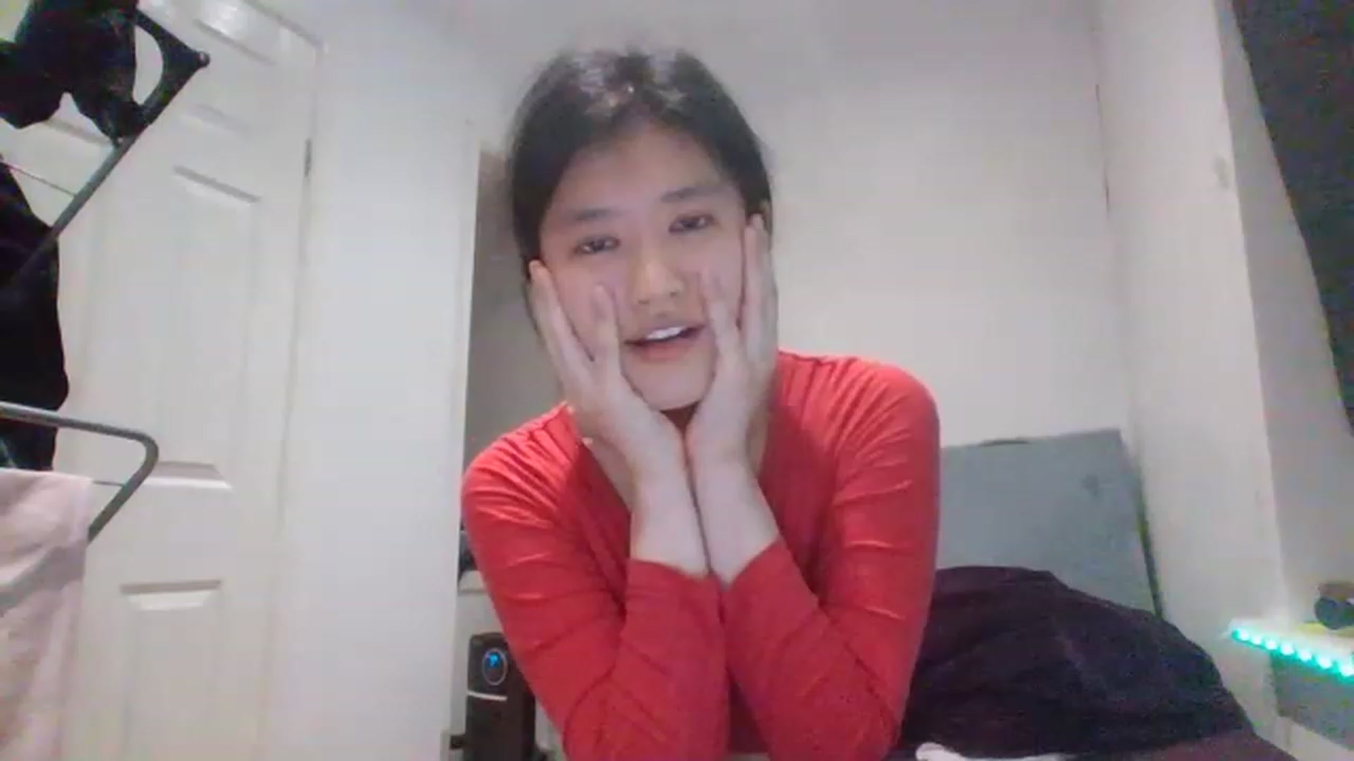 Gallery image thumbnail from Nomi_20's myfreecams stream on, 03/04/2023, 23:46 image 6 of 20