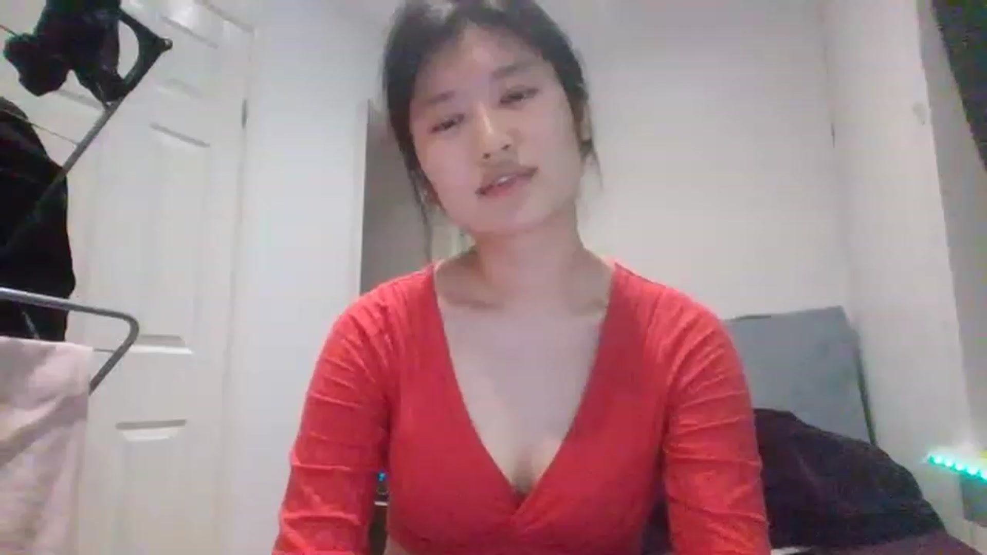 Gallery image thumbnail from Nomi_20's myfreecams stream on, 03/04/2023, 23:46 image 10 of 20