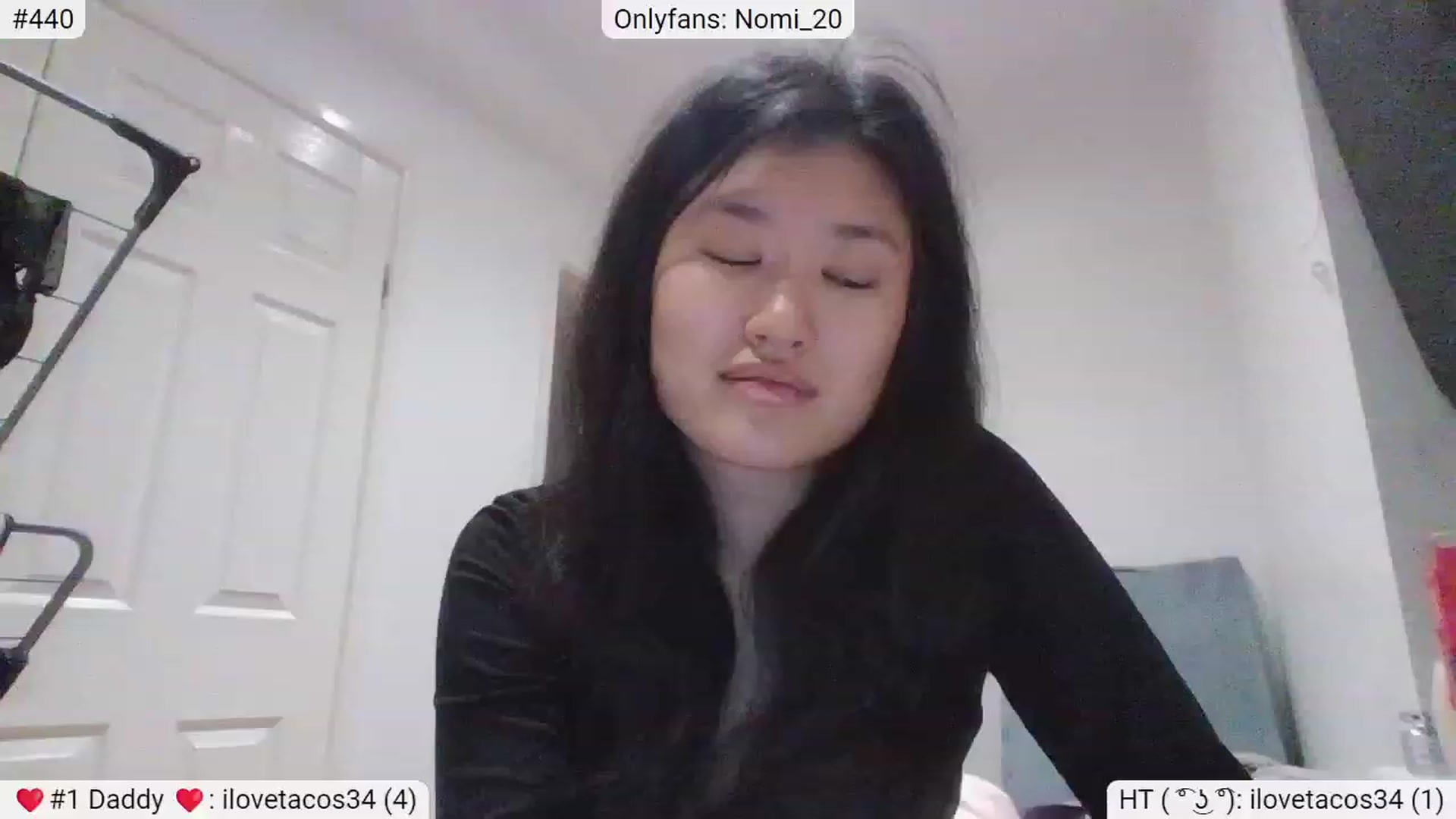 Gallery image thumbnail from Nomi_20's myfreecams stream on, 03/10/2023, 05:30 image 4 of 20