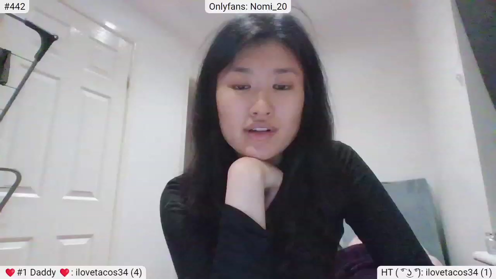 Gallery image thumbnail from Nomi_20's myfreecams stream on, 03/10/2023, 05:30 image 15 of 20