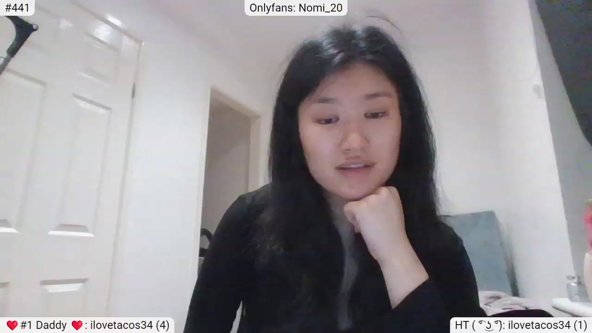 Gallery image thumbnail from Nomi_20's myfreecams stream on, 03/10/2023, 05:30 image 9 of 20