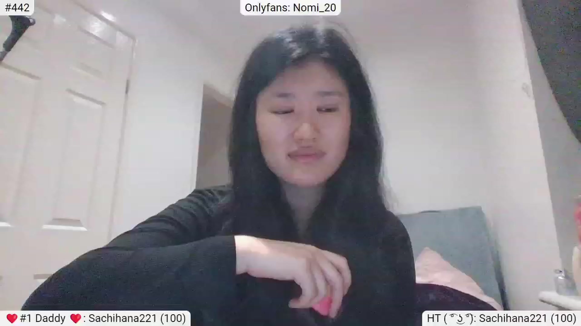 Gallery image thumbnail from Nomi_20's myfreecams stream on, 03/10/2023, 06:47 image 4 of 20