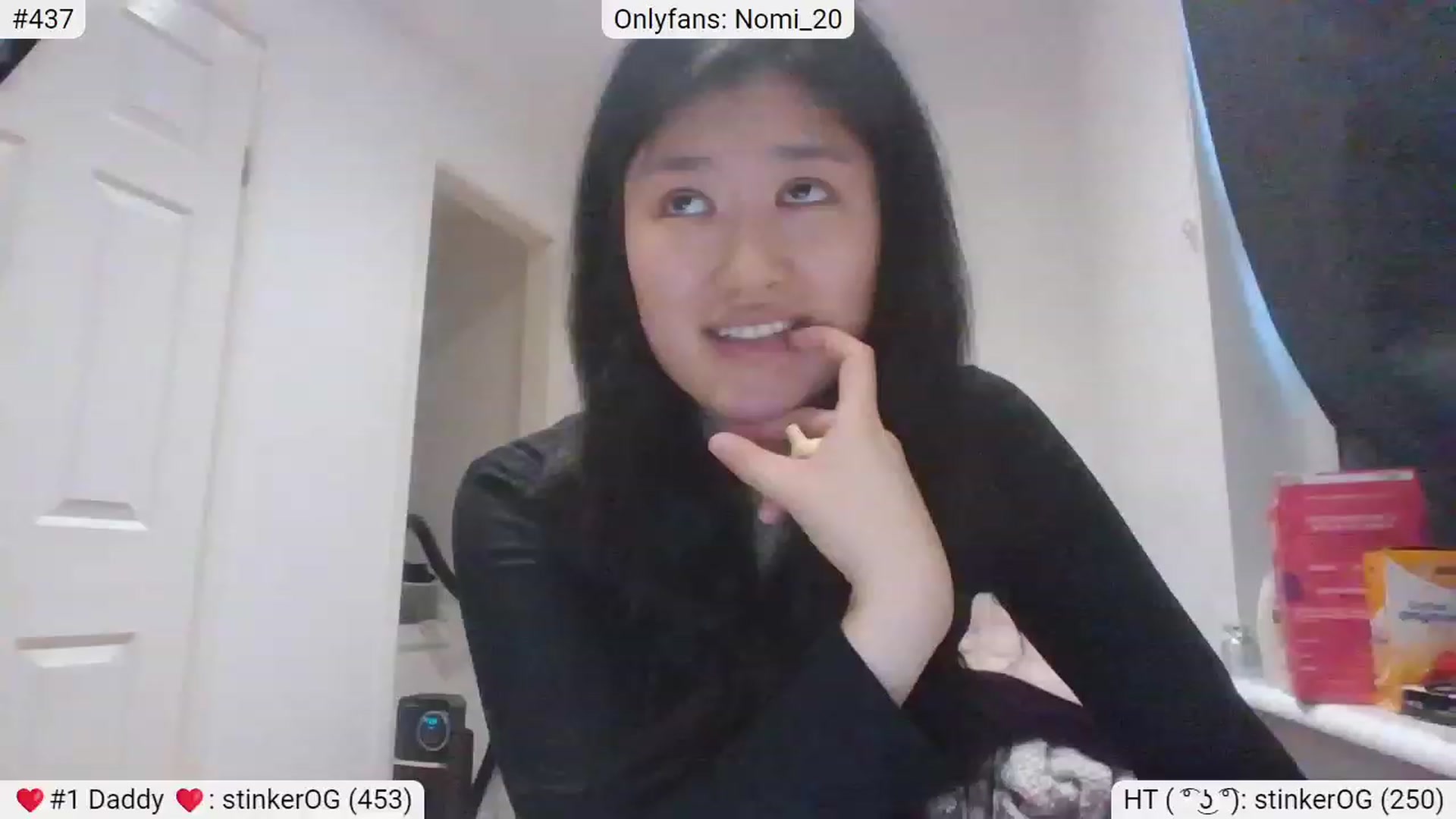 Gallery image thumbnail from Nomi_20's myfreecams stream on, 03/10/2023, 09:00 image 2 of 20