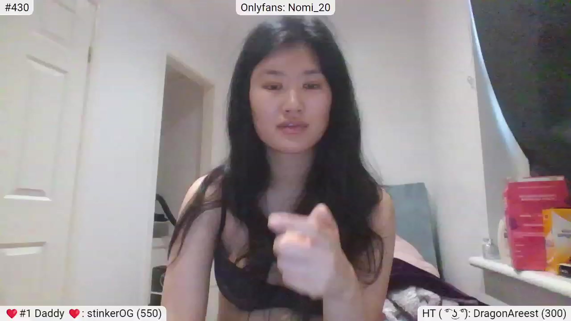 Gallery image thumbnail from Nomi_20's myfreecams stream on, 03/10/2023, 09:00 image 6 of 20