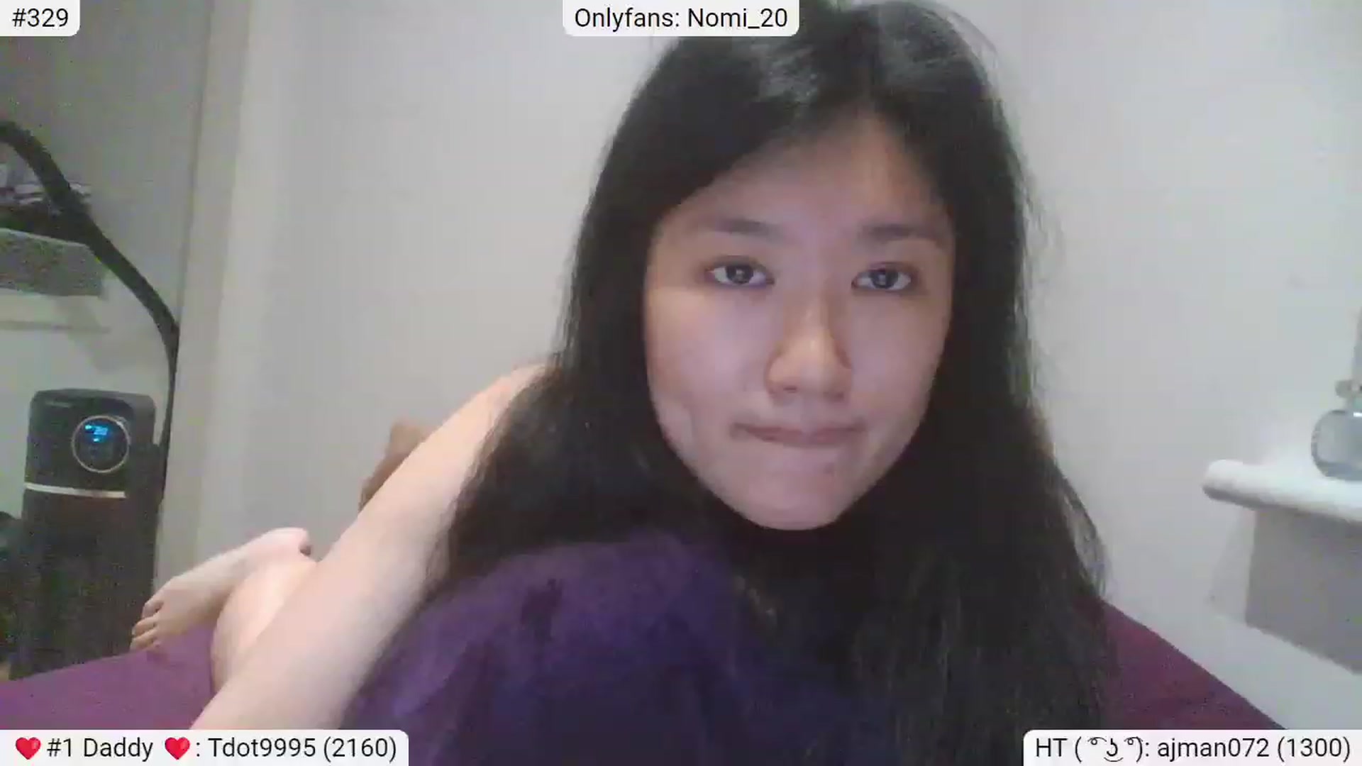Gallery image thumbnail from Nomi_20's myfreecams stream on, 03/12/2023, 05:30 image 17 of 20