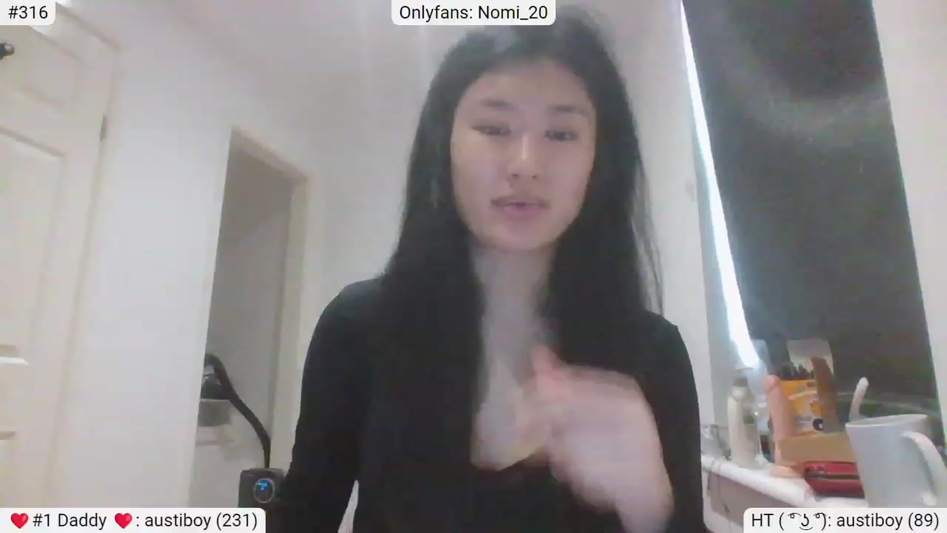 Gallery image thumbnail from Nomi_20's myfreecams stream on, 03/13/2023, 09:12 image 2 of 20