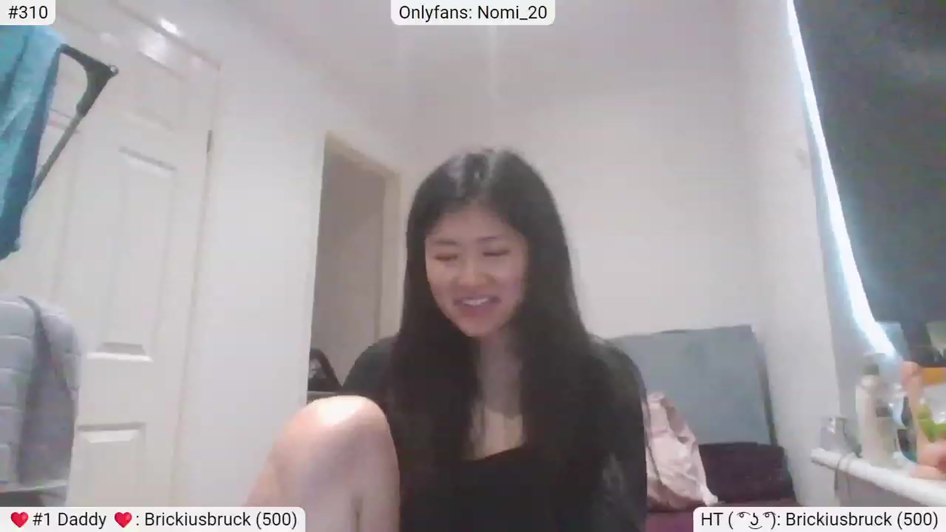 Gallery image thumbnail from Nomi_20's myfreecams stream on, 03/13/2023, 09:12 image 19 of 20
