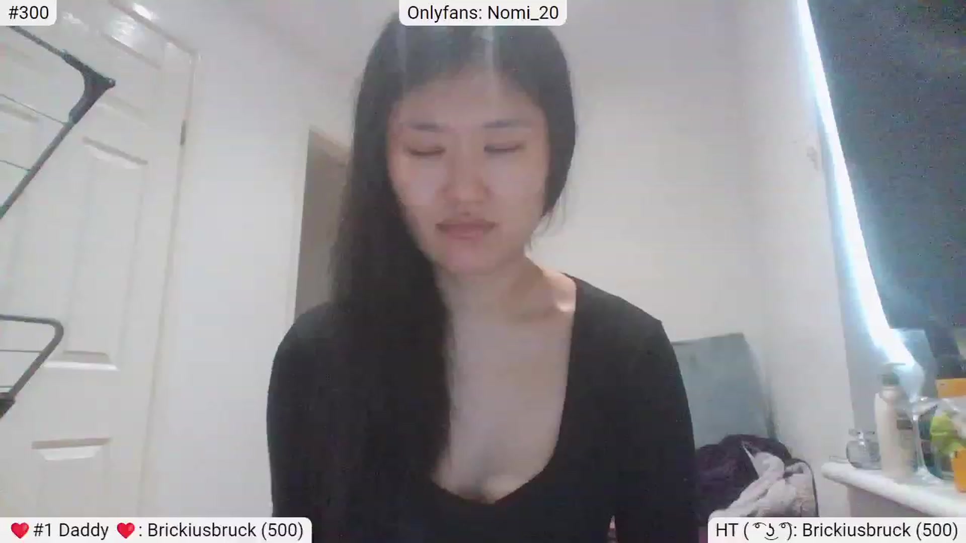 Gallery image thumbnail from Nomi_20's myfreecams stream on, 03/13/2023, 15:41 image 4 of 20