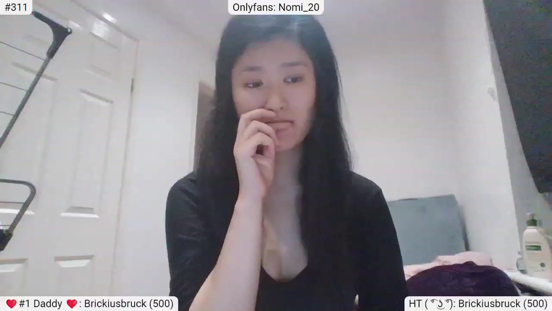 Gallery image thumbnail from Nomi_20's myfreecams stream on, 03/14/2023, 03:59 image 8 of 20