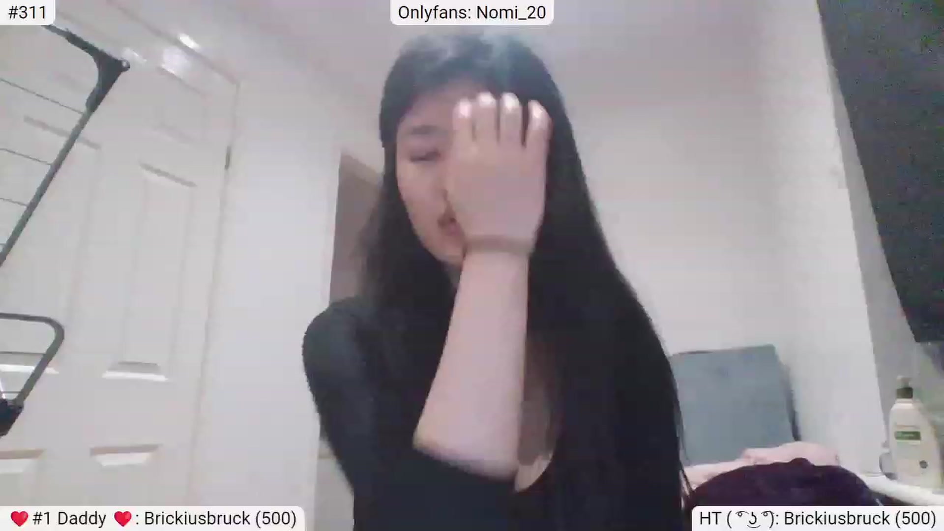 Gallery image thumbnail from Nomi_20's myfreecams stream on, 03/14/2023, 03:59 image 17 of 20