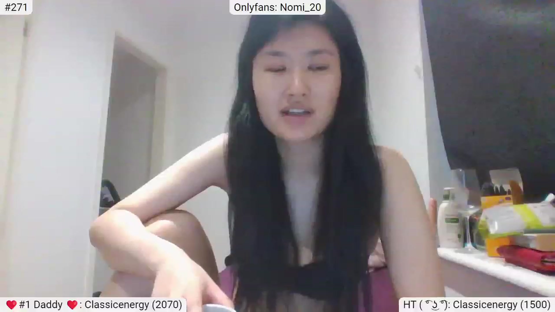 Gallery image thumbnail from Nomi_20's myfreecams stream on, 03/14/2023, 08:14 image 9 of 20