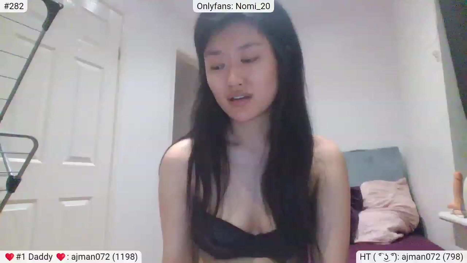 Gallery image thumbnail from Nomi_20's myfreecams stream on, 03/14/2023, 08:14 image 5 of 20